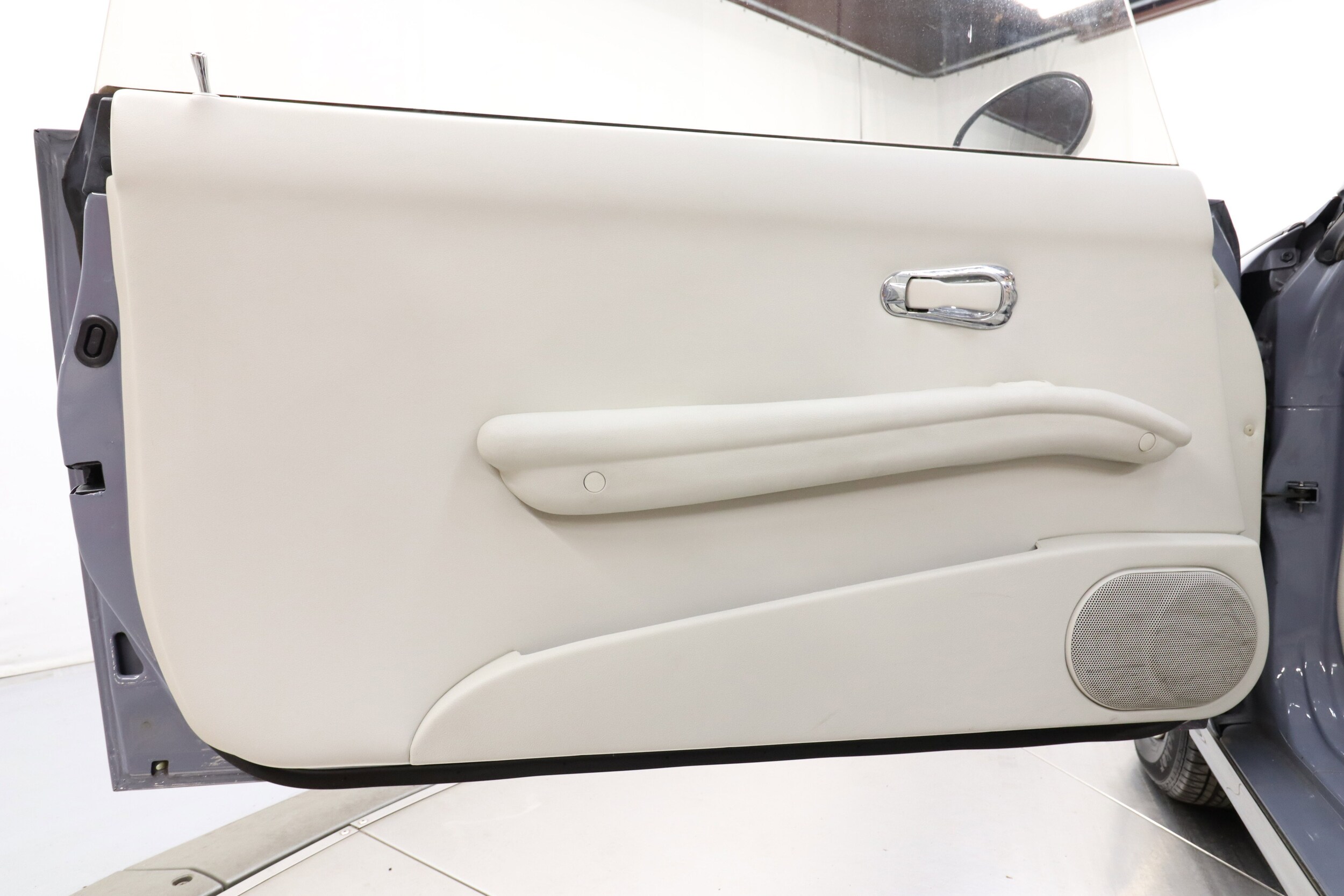 1991 Nissan Figaro 25