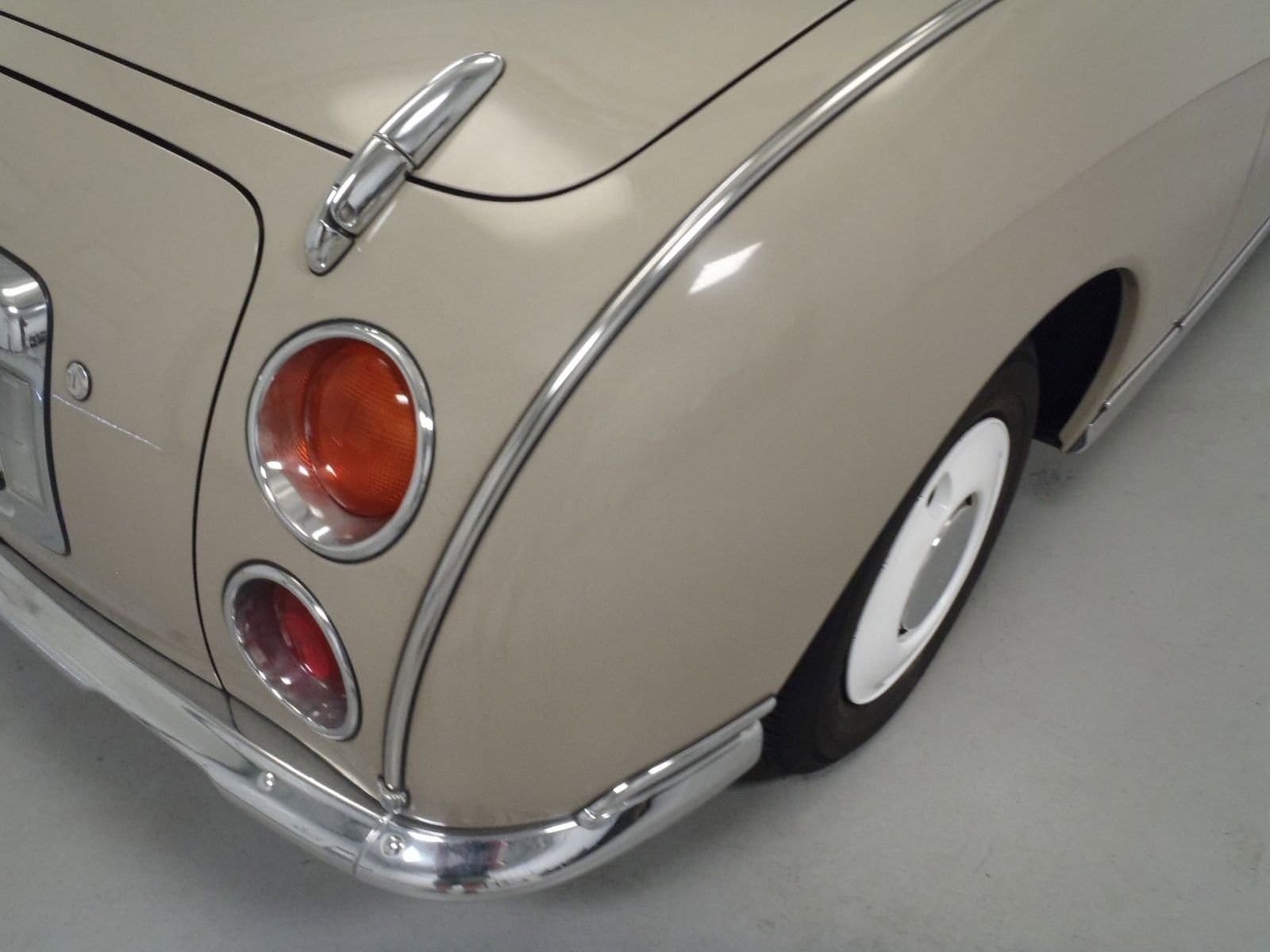 1991 Nissan Figaro 35