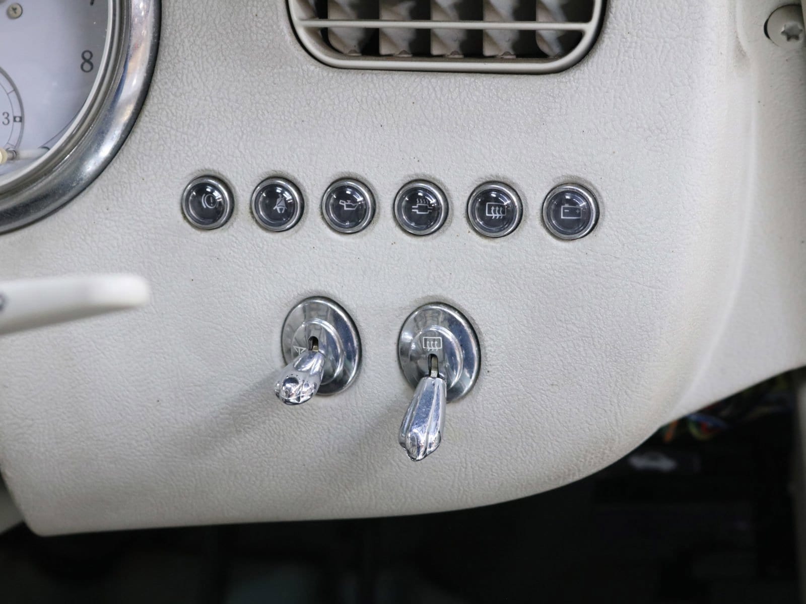 1991 Nissan Figaro 42