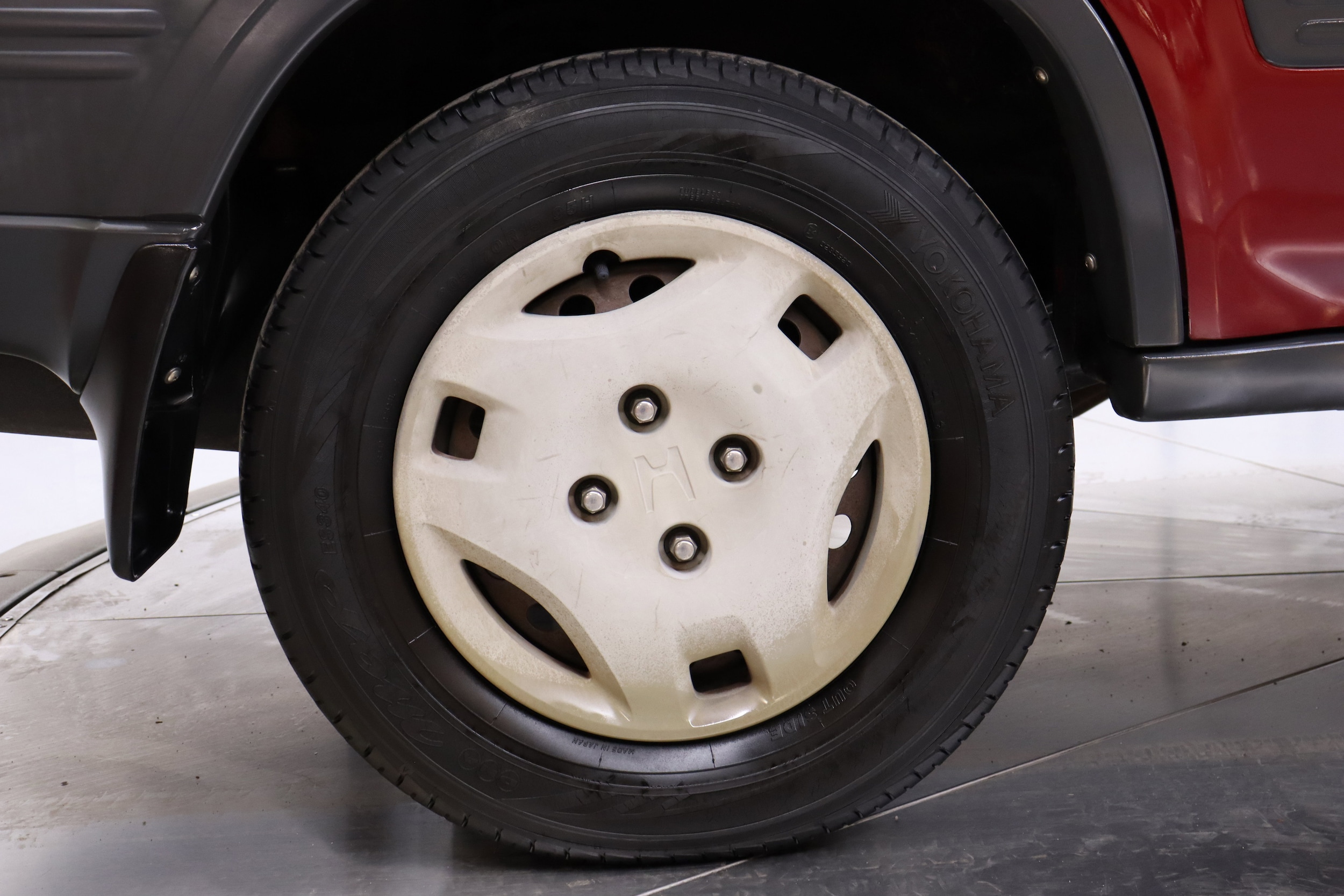 1996 Honda CR-V 32