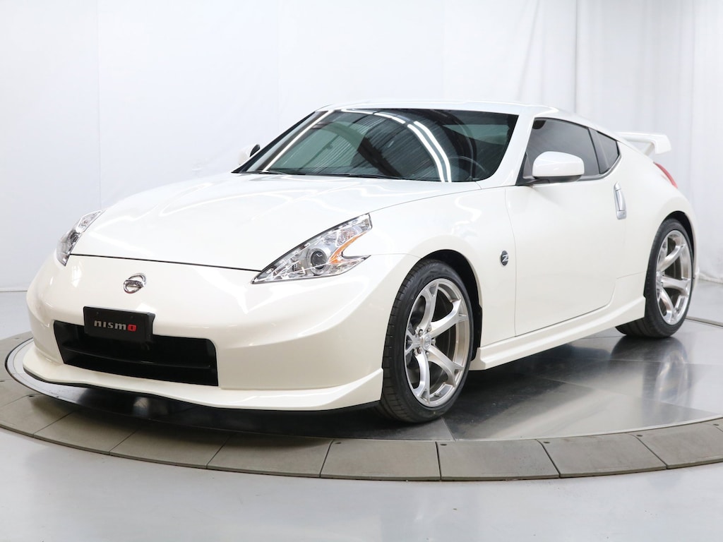 Used 2009 Nissan 370Z NISMO 2dr Car
