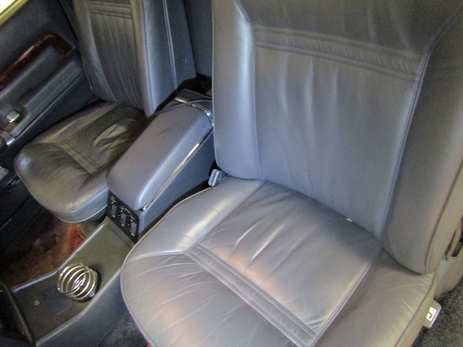 1991 Toyota Century 14