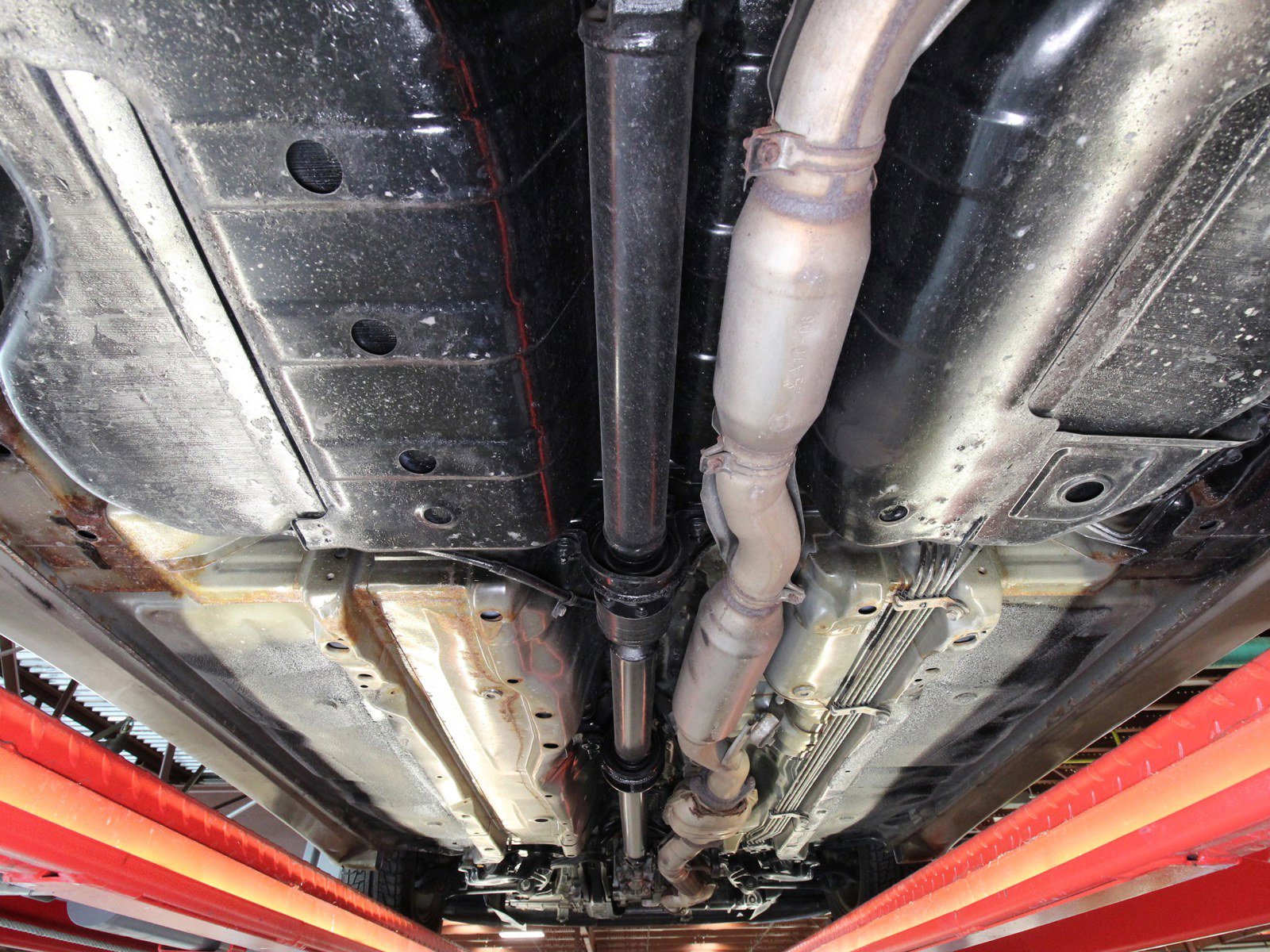 1997 Mitsubishi Legnum 35