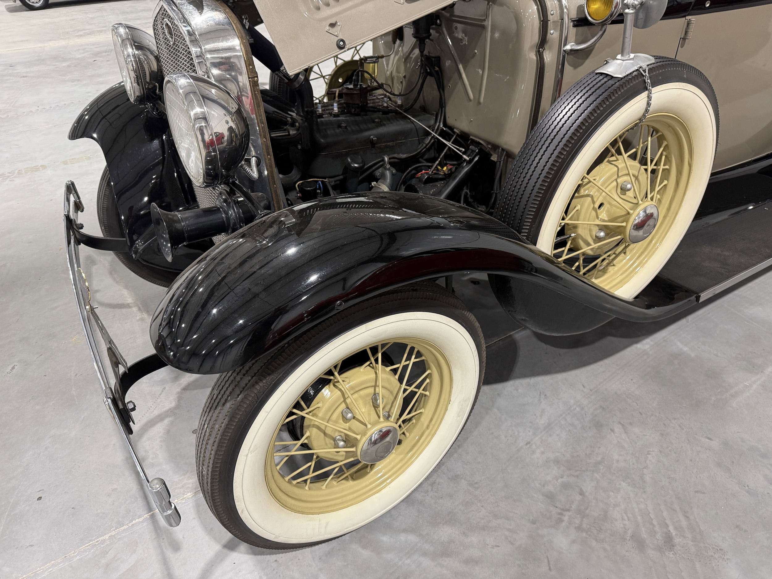 1931 Ford Model A 16