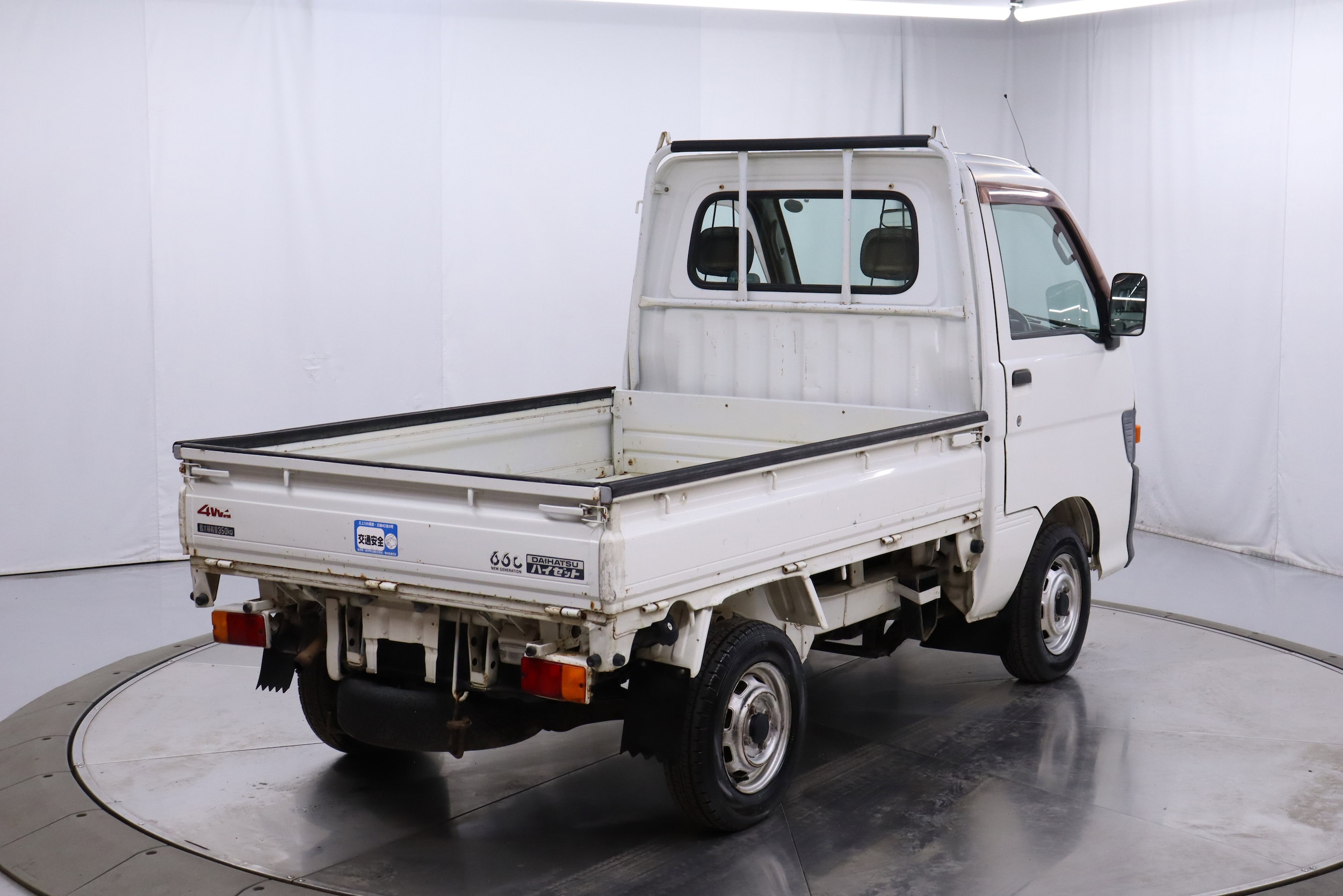 1998 Daihatsu Hijet 9