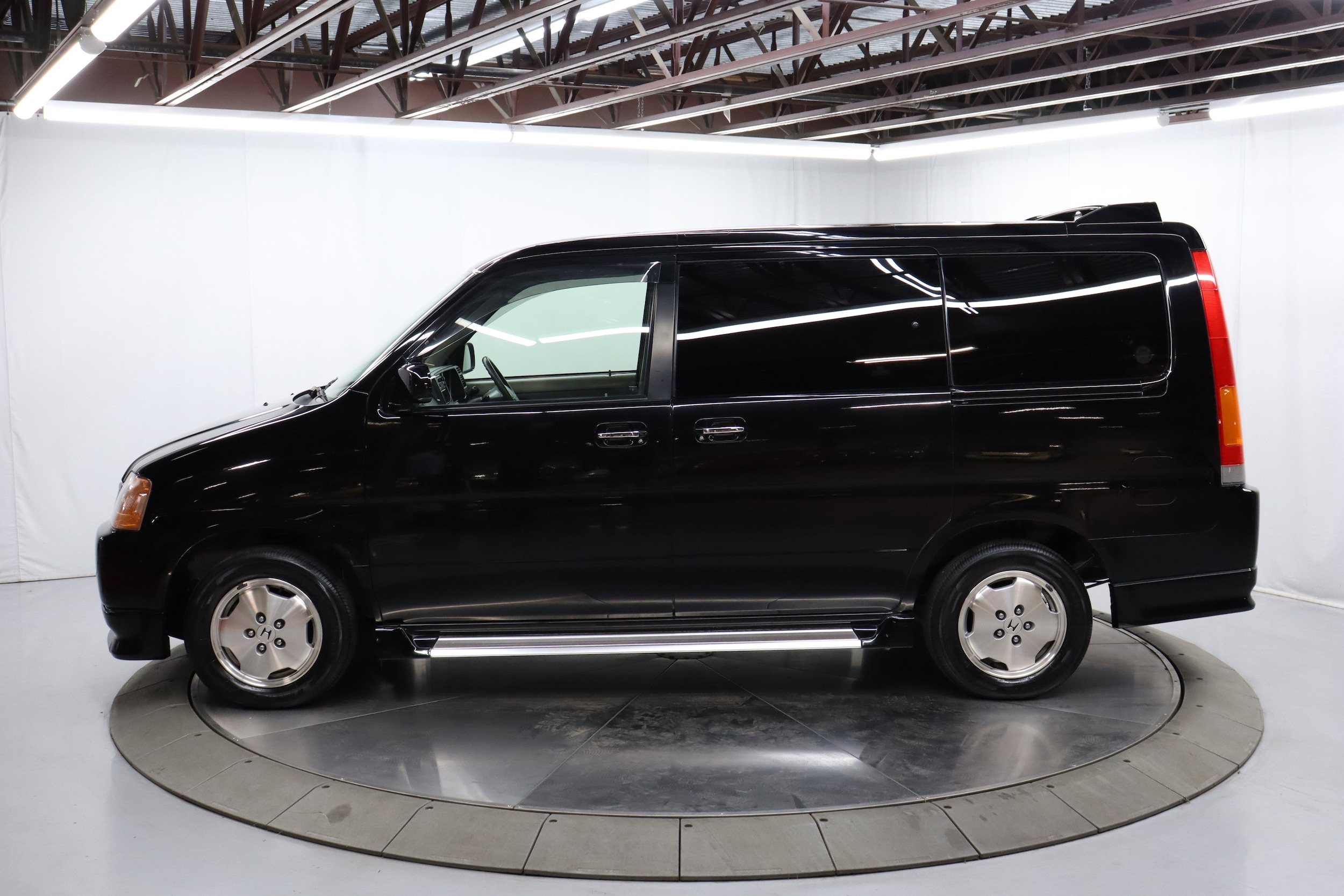 1996 Honda StepWgn 6