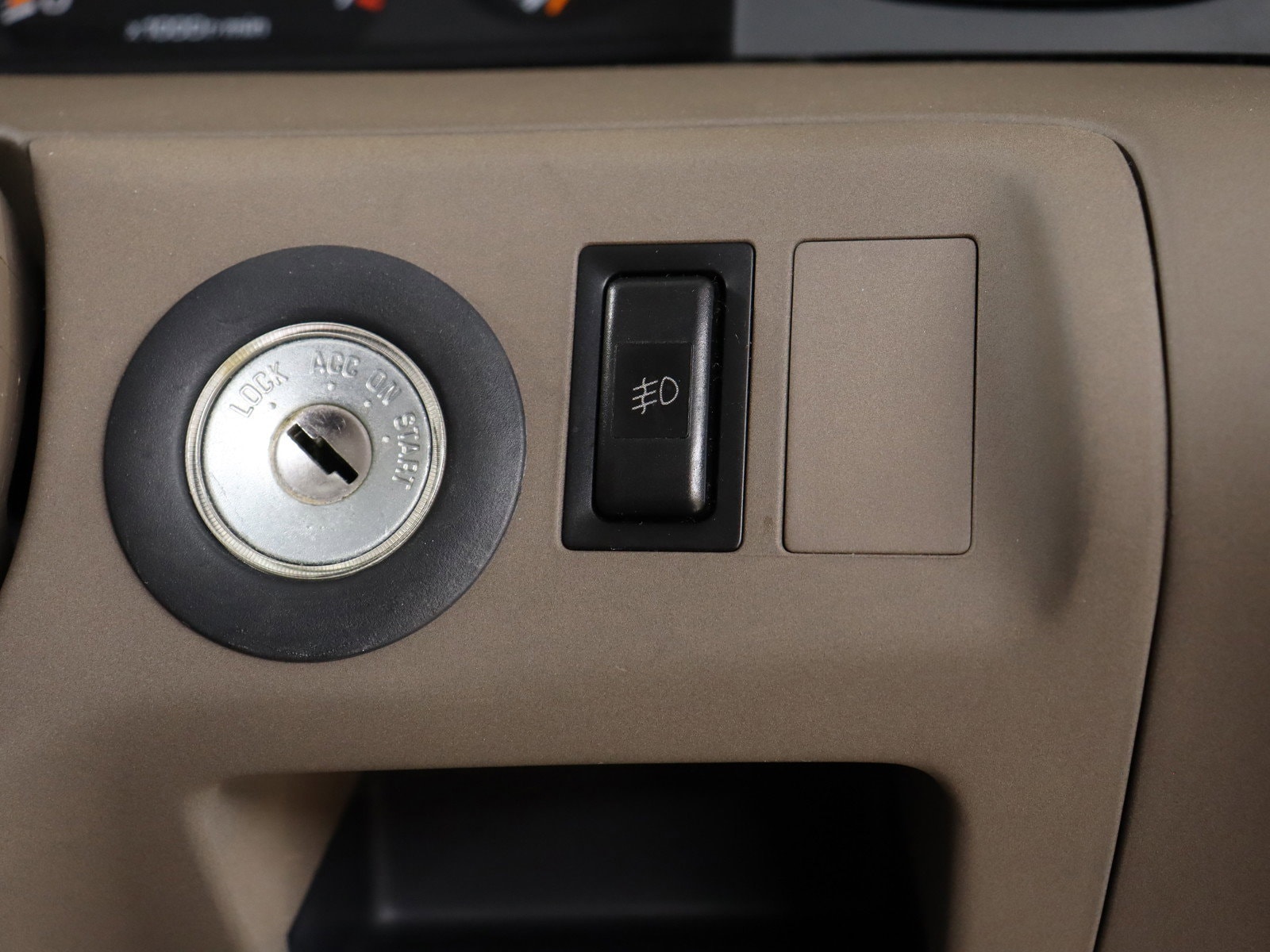 1993 Toyota Estima 55