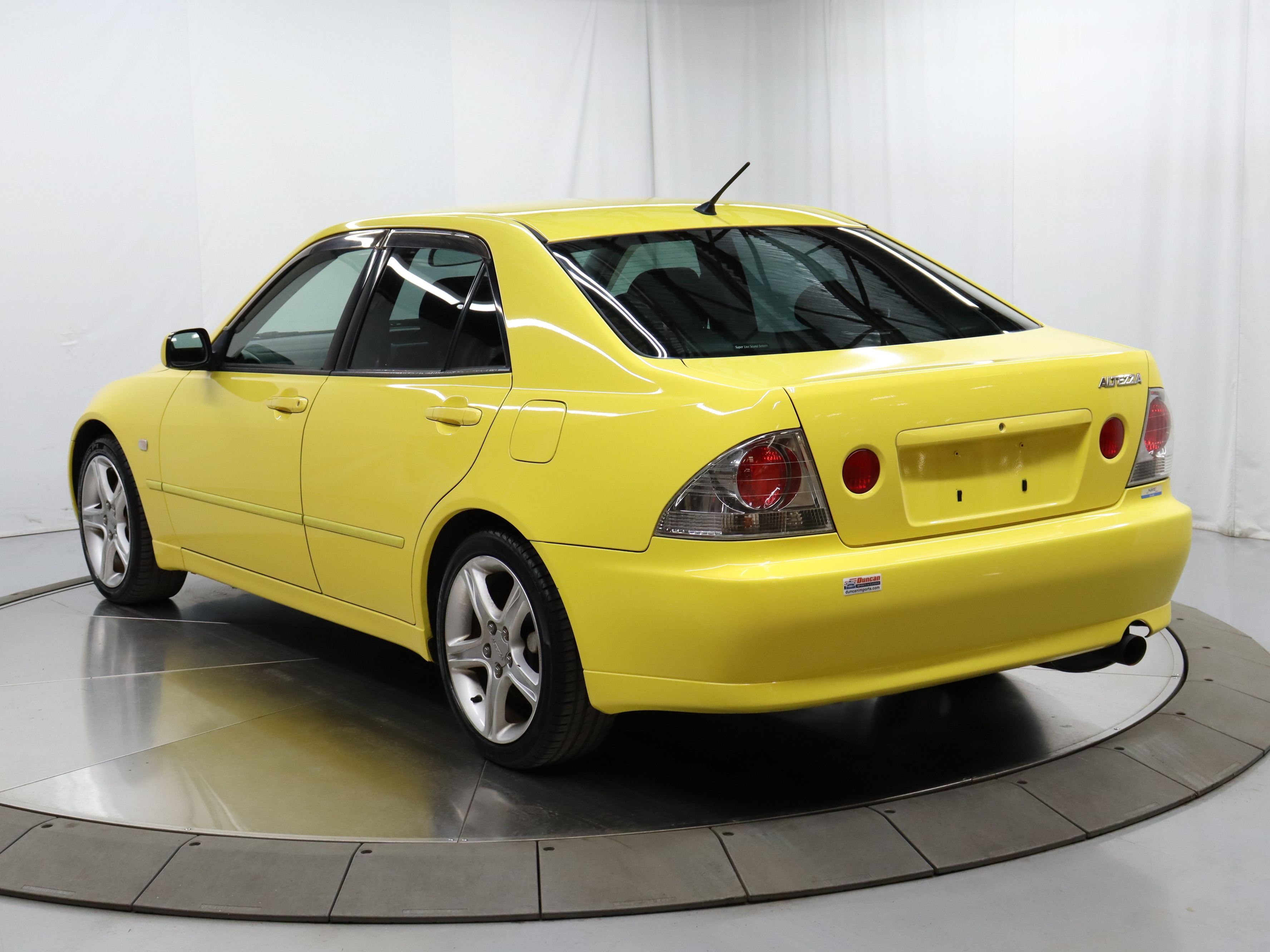 1999 Toyota Altezza 5