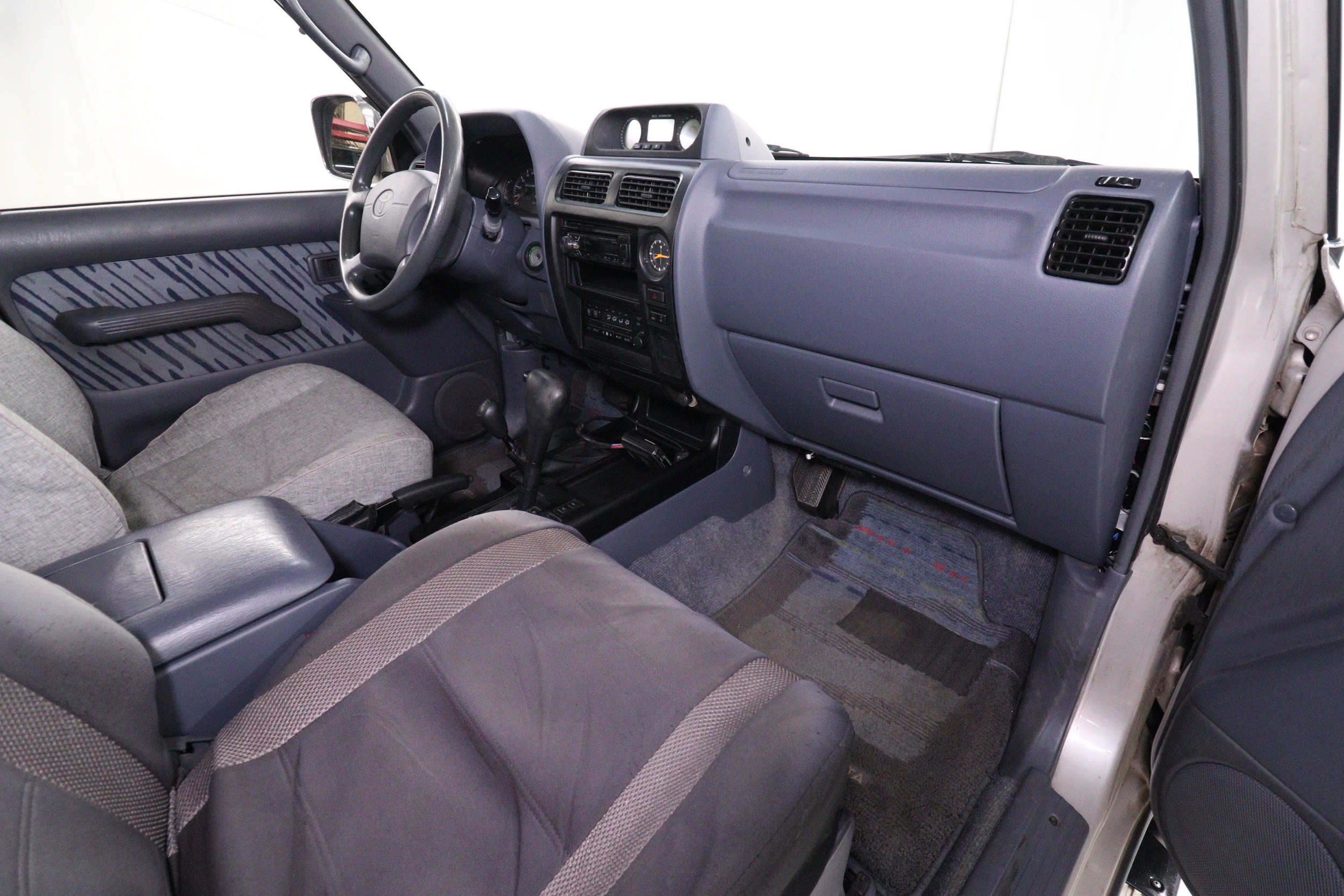 1997 Toyota Landcruiser Prado 17