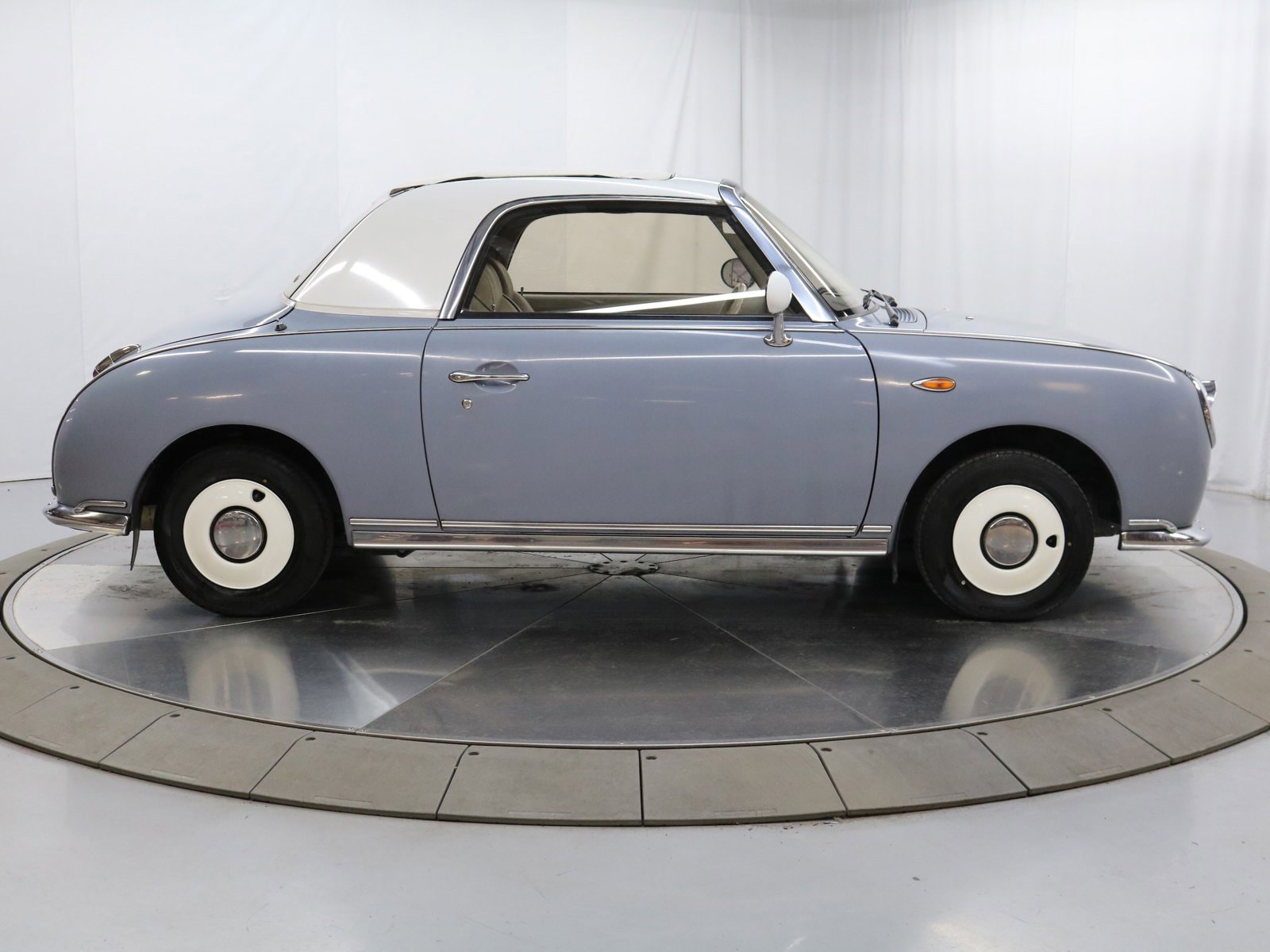 1992 Nissan Figaro 8