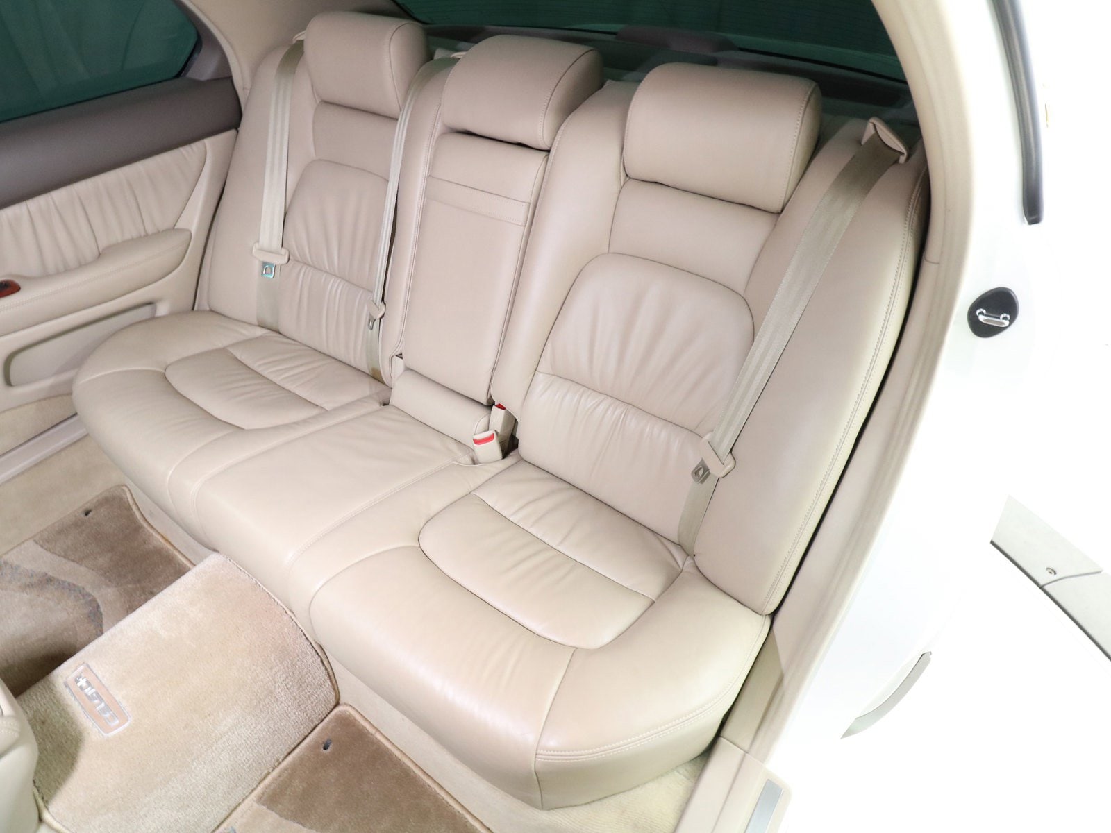 1998 Toyota Celsior 17