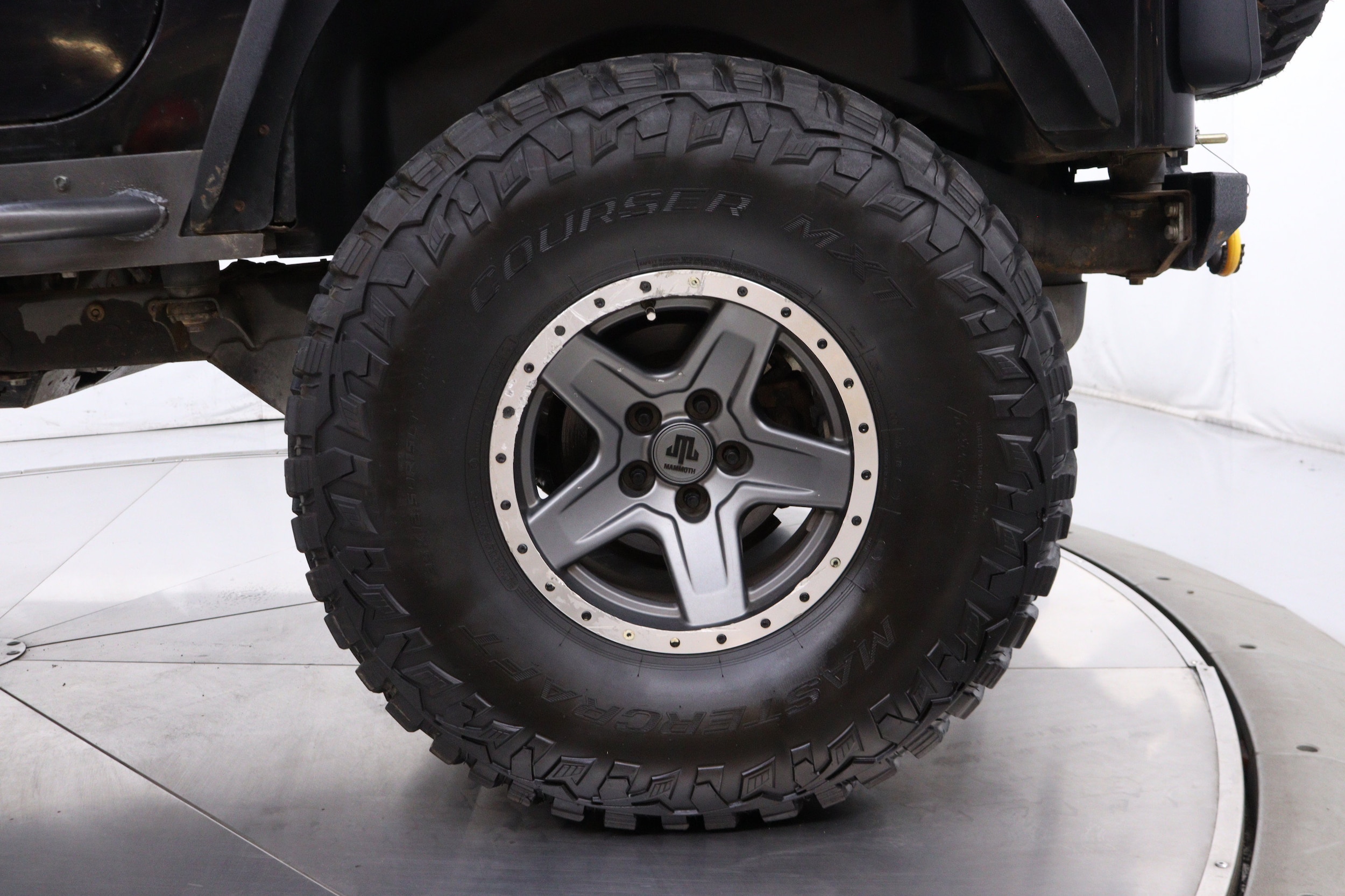 2002 Jeep Wrangler 34