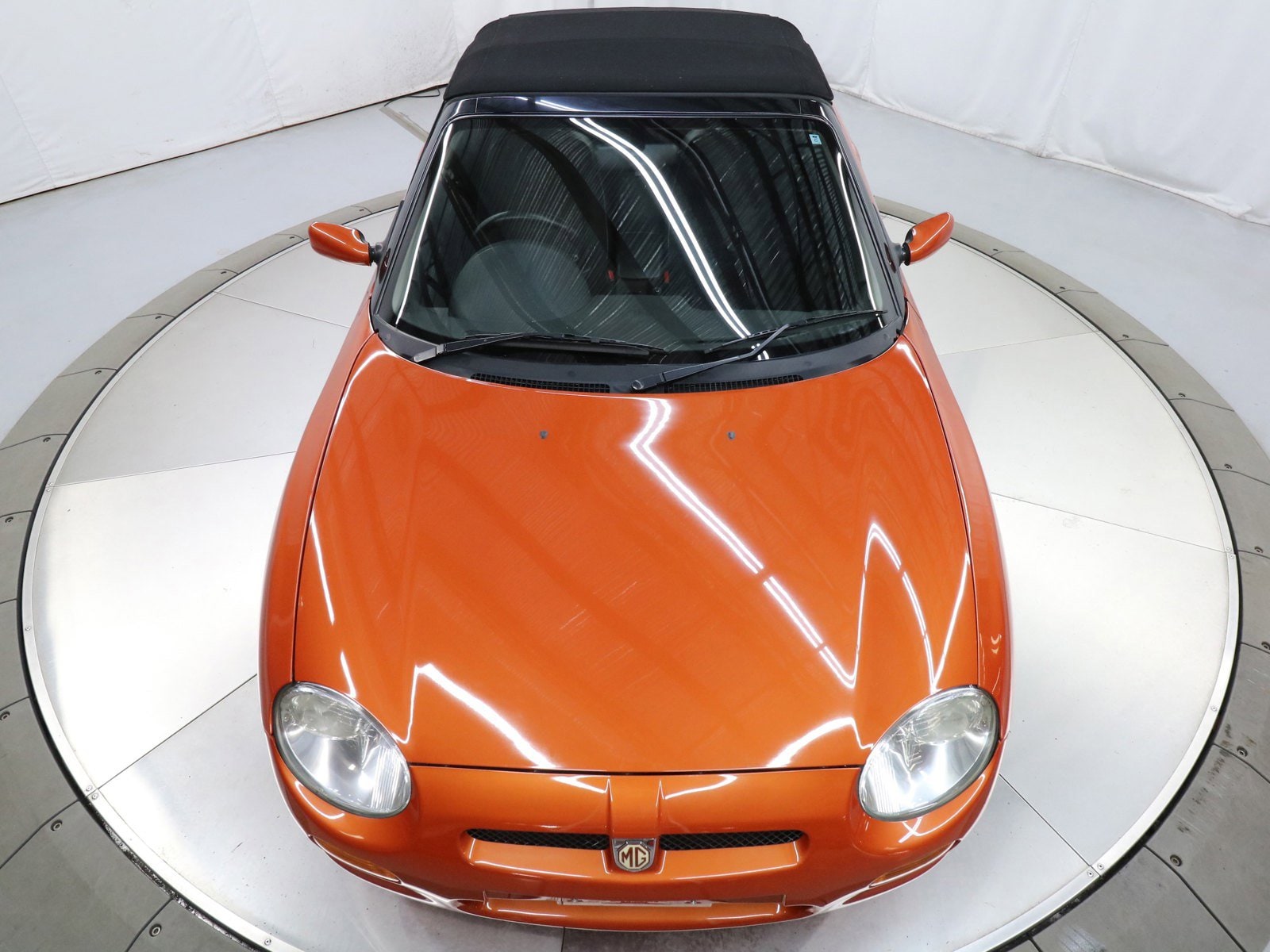 1997 Rover MG F 39