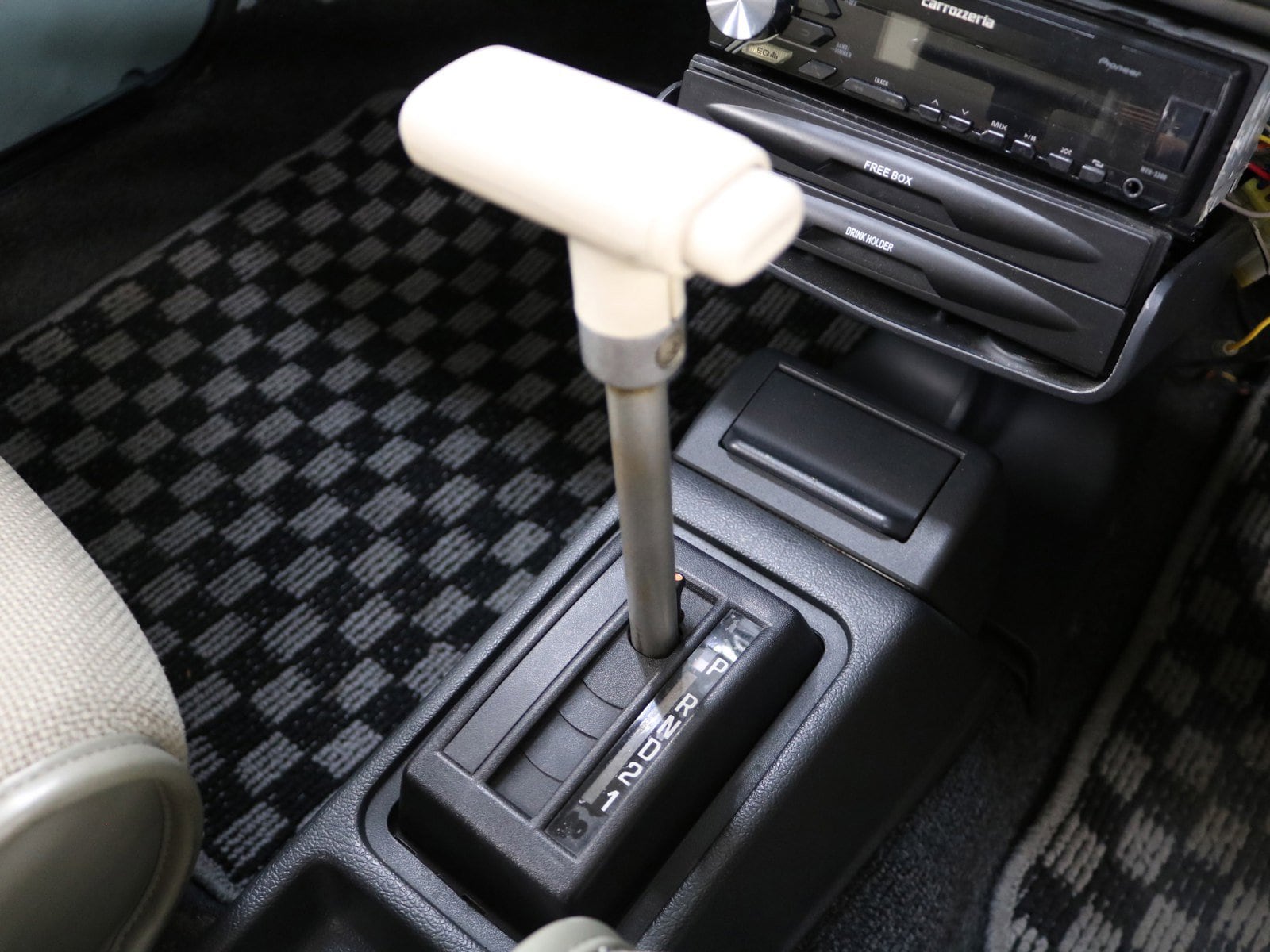 1990 Nissan Pao 13