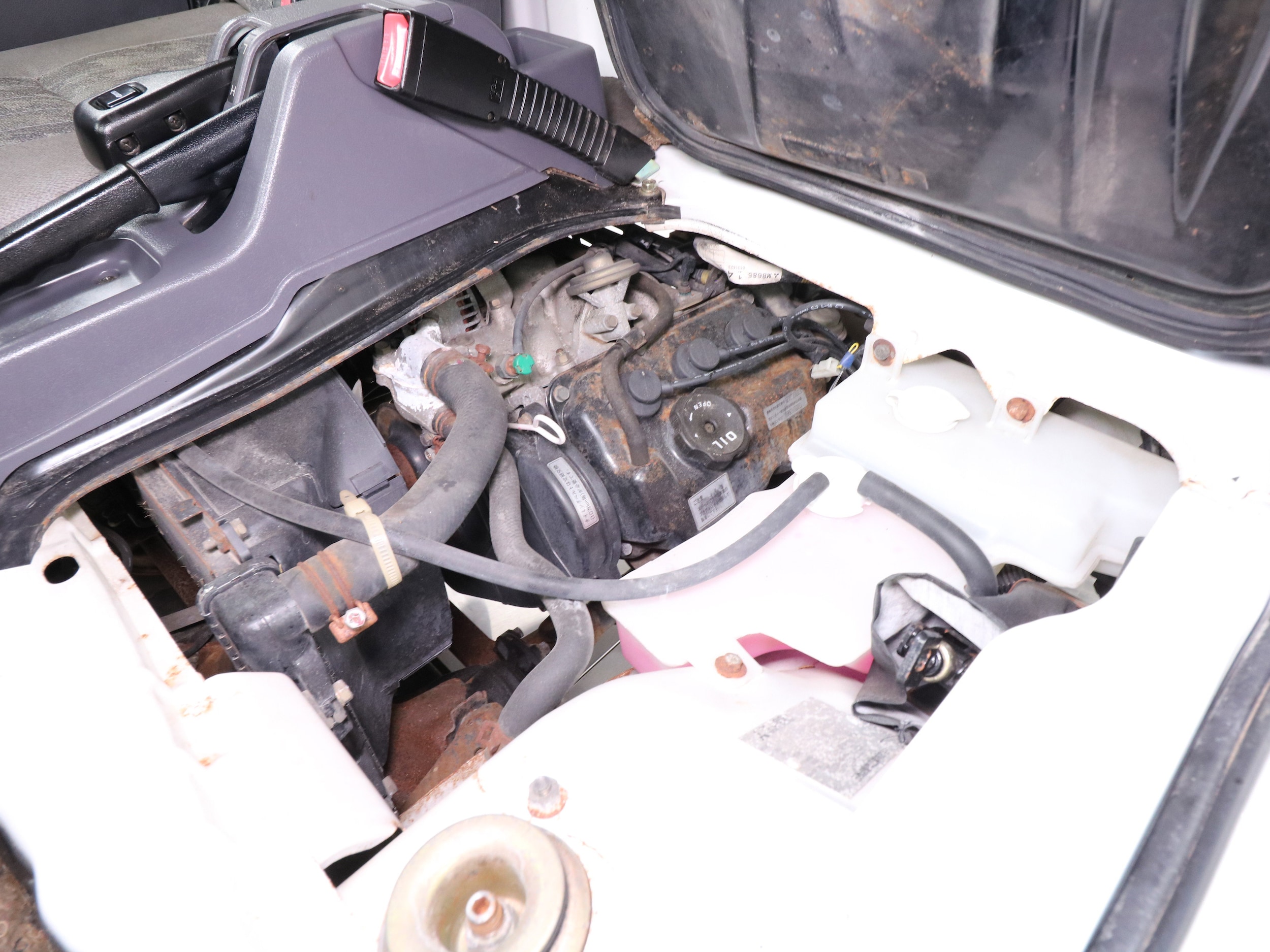 1996 Mitsubishi Minicab 27