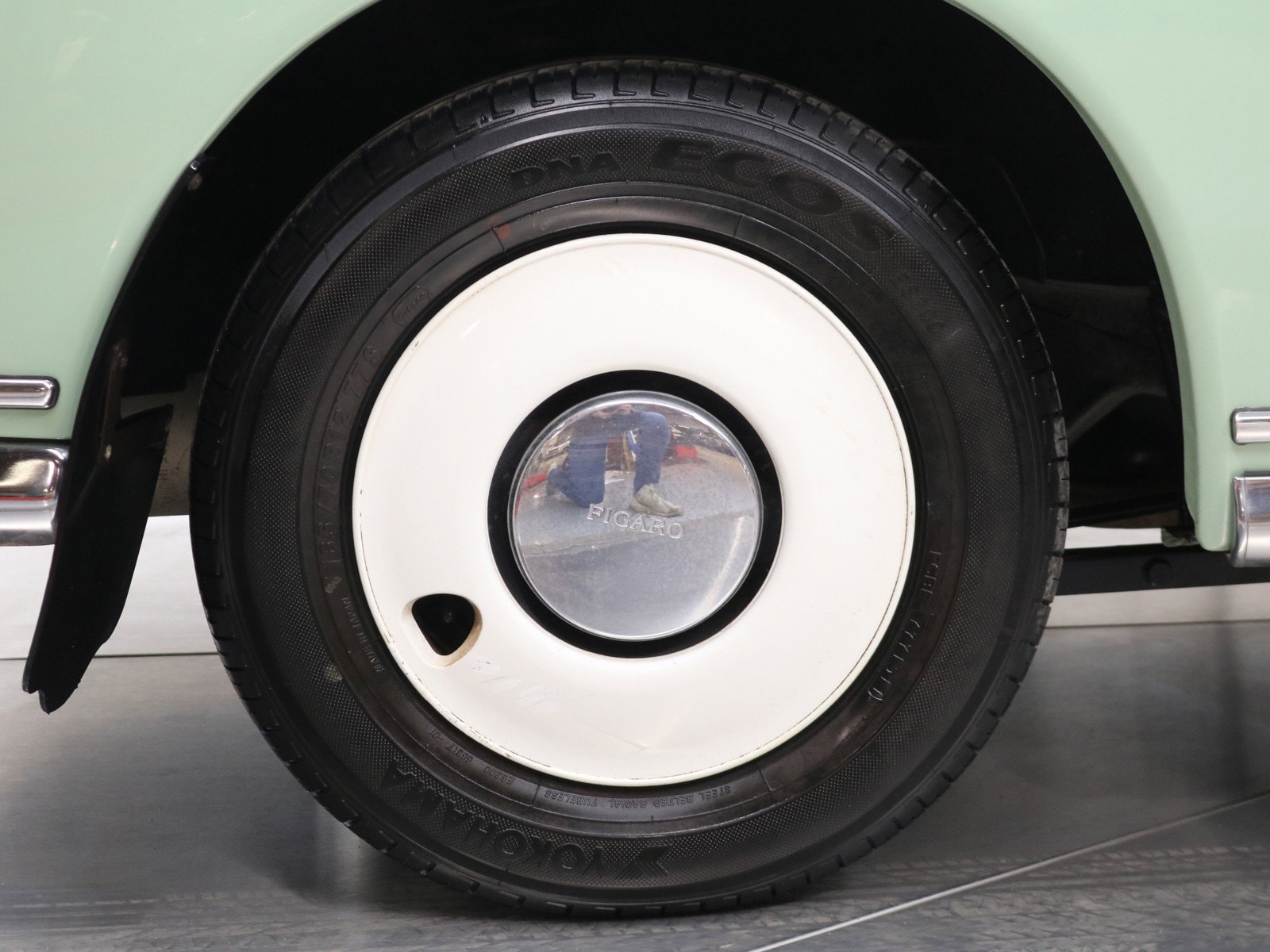 1991 Nissan Figaro 30