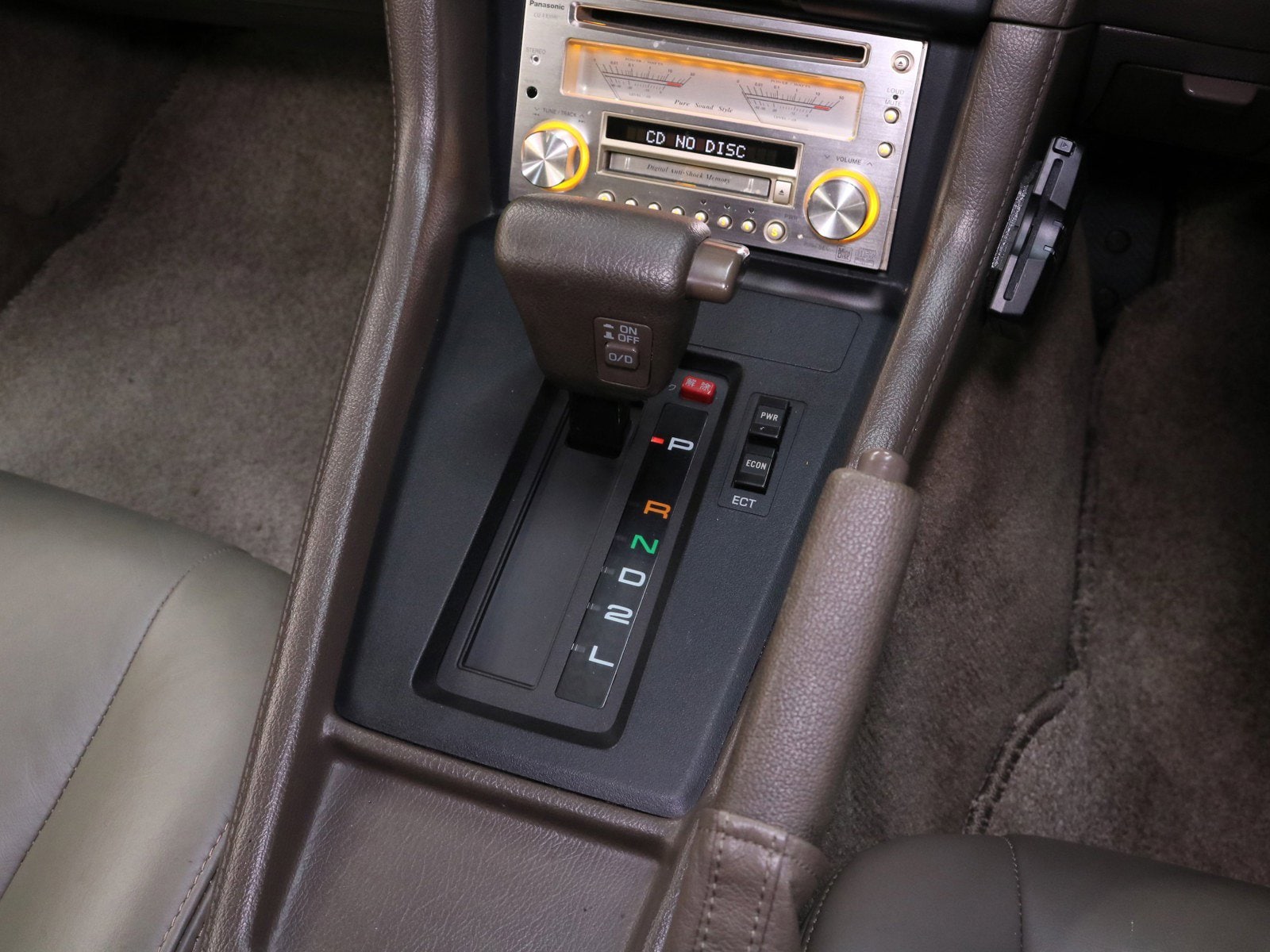 1989 Toyota Soarer 13