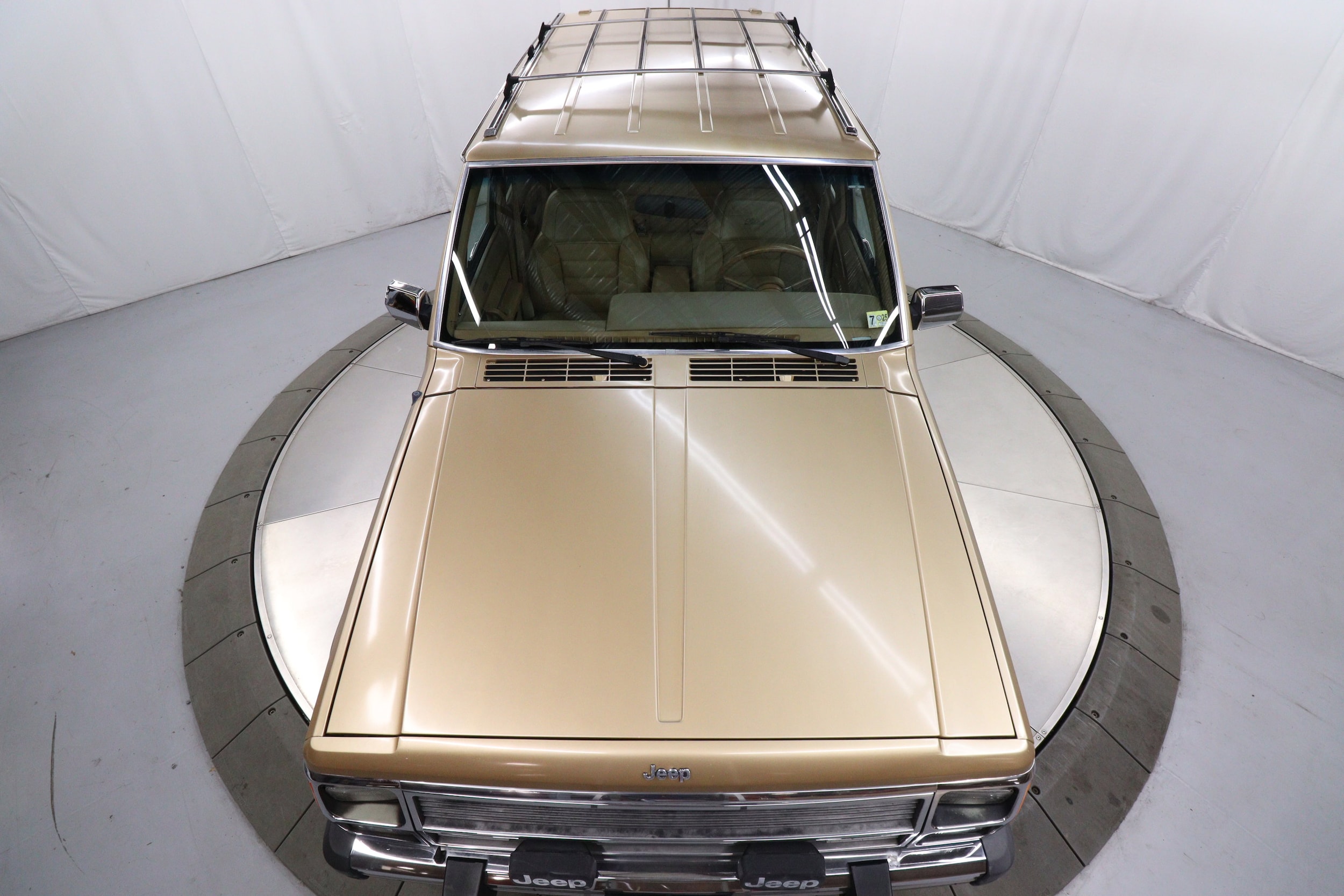 1987 Jeep Wagoneer 44