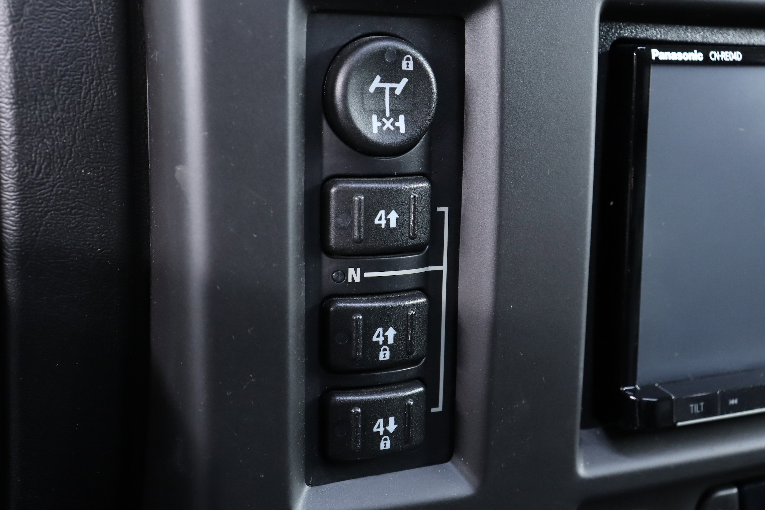 2005 HUMMER H2 56