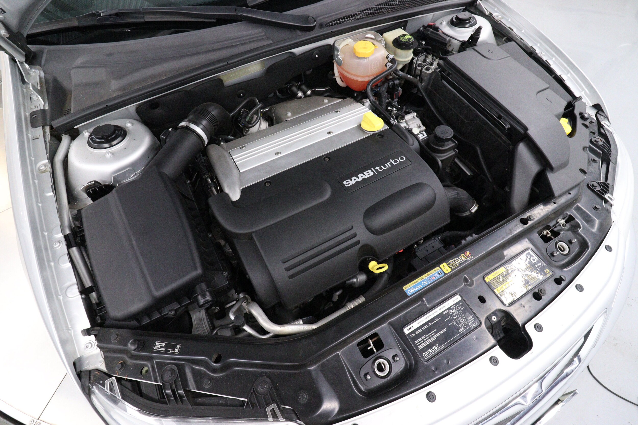 2004 Saab 2.0T 9-3 29