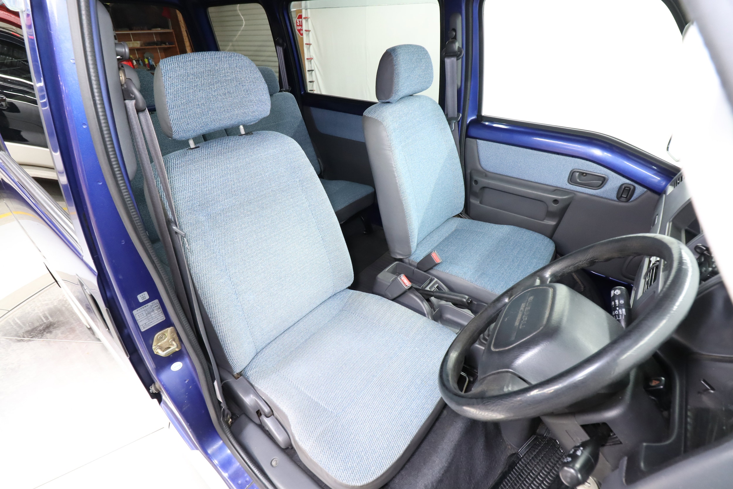 2000 Subaru Sambar 18