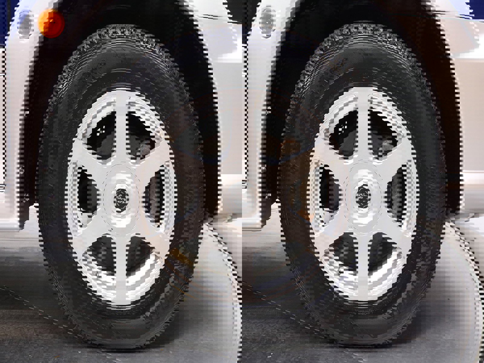 1998 Mitsubishi RVR Sports Gear 27