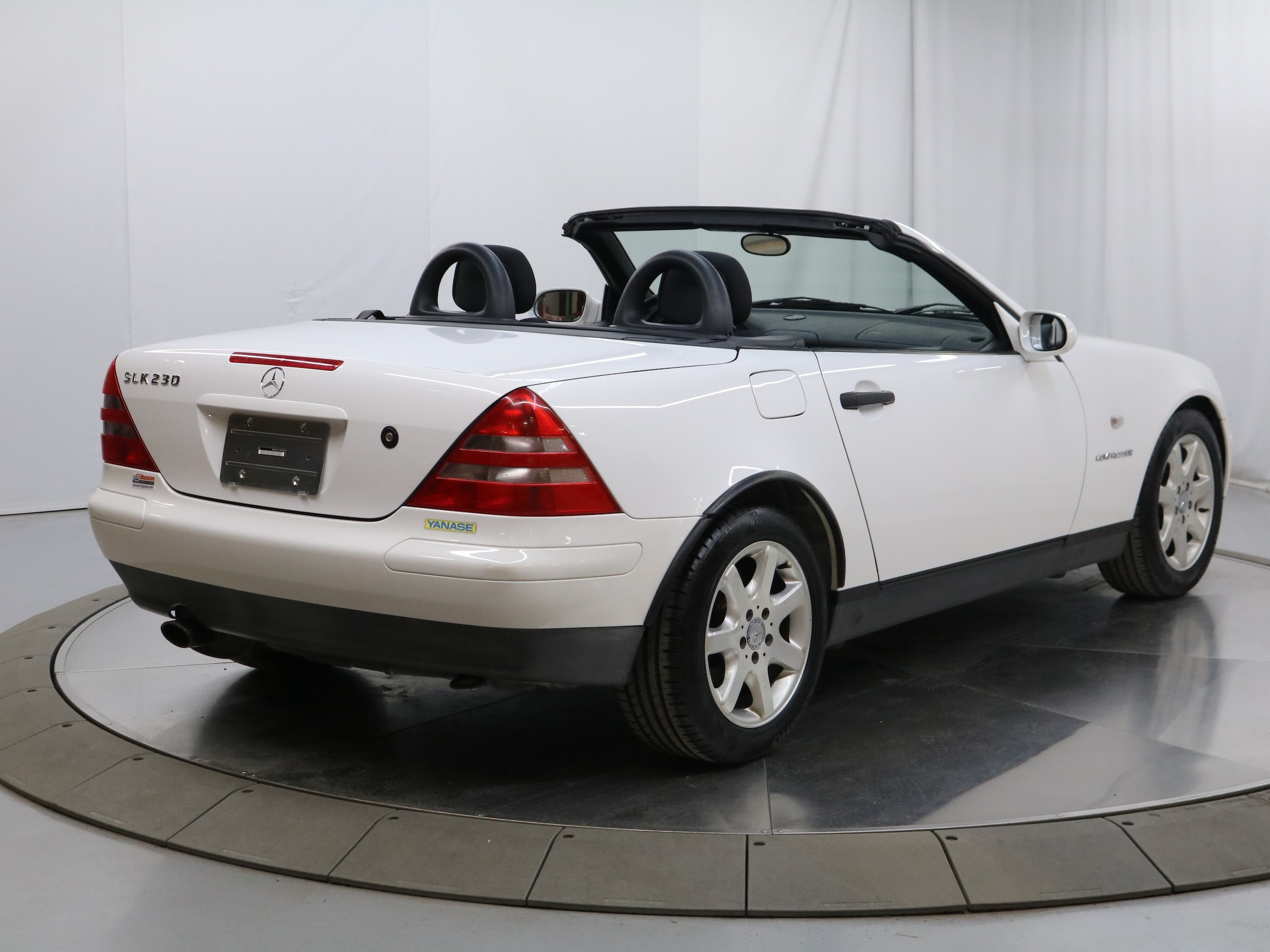1998 Mercedes-Benz SLK230 7