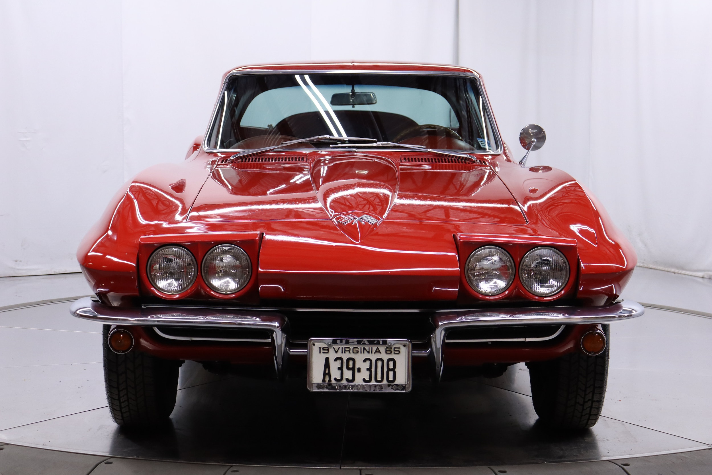 1965 Chevrolet Corvette 23