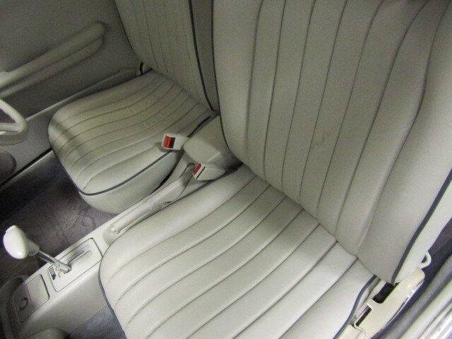 1991 Nissan Figaro 15