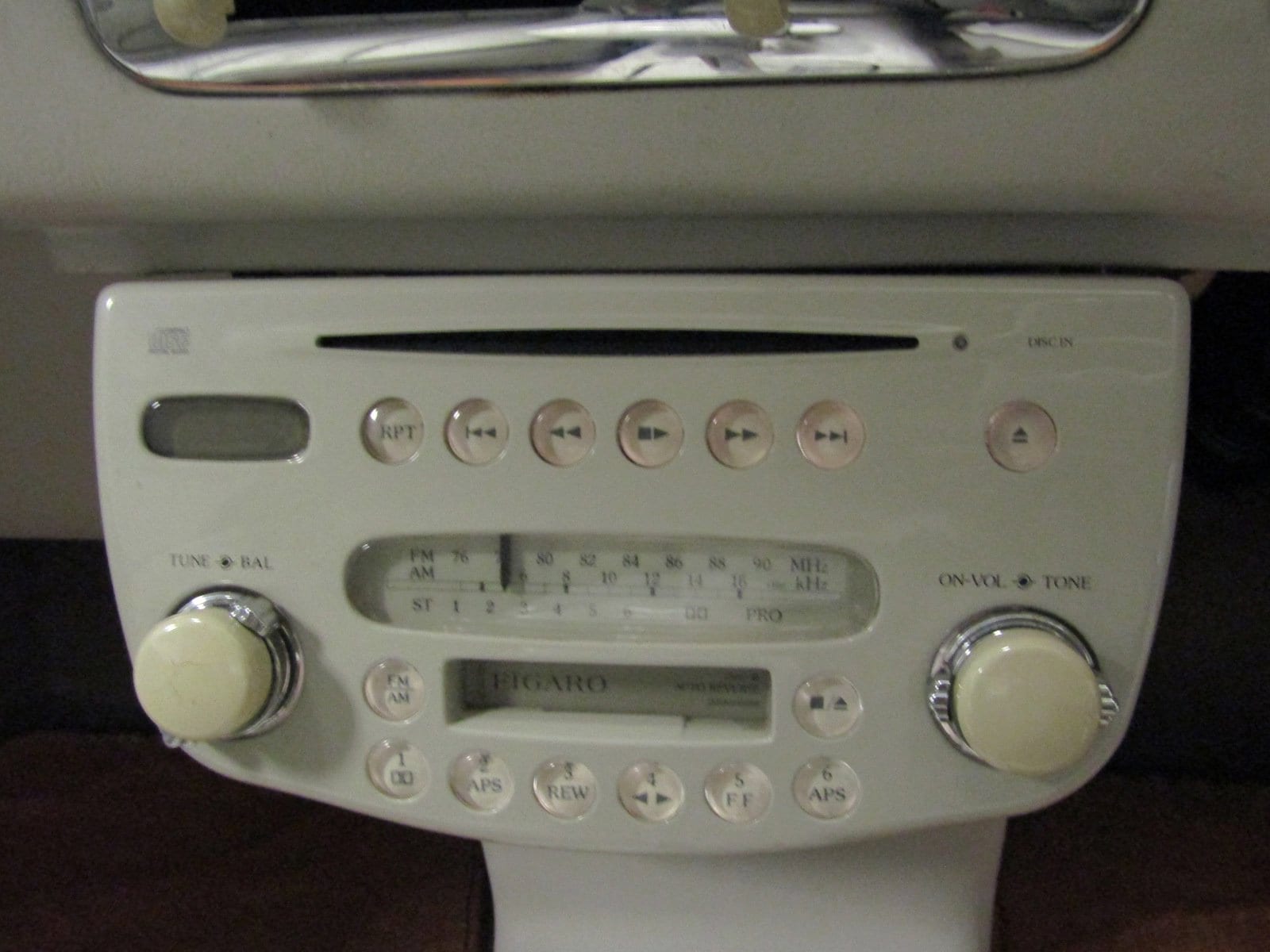1991 Nissan Figaro 11