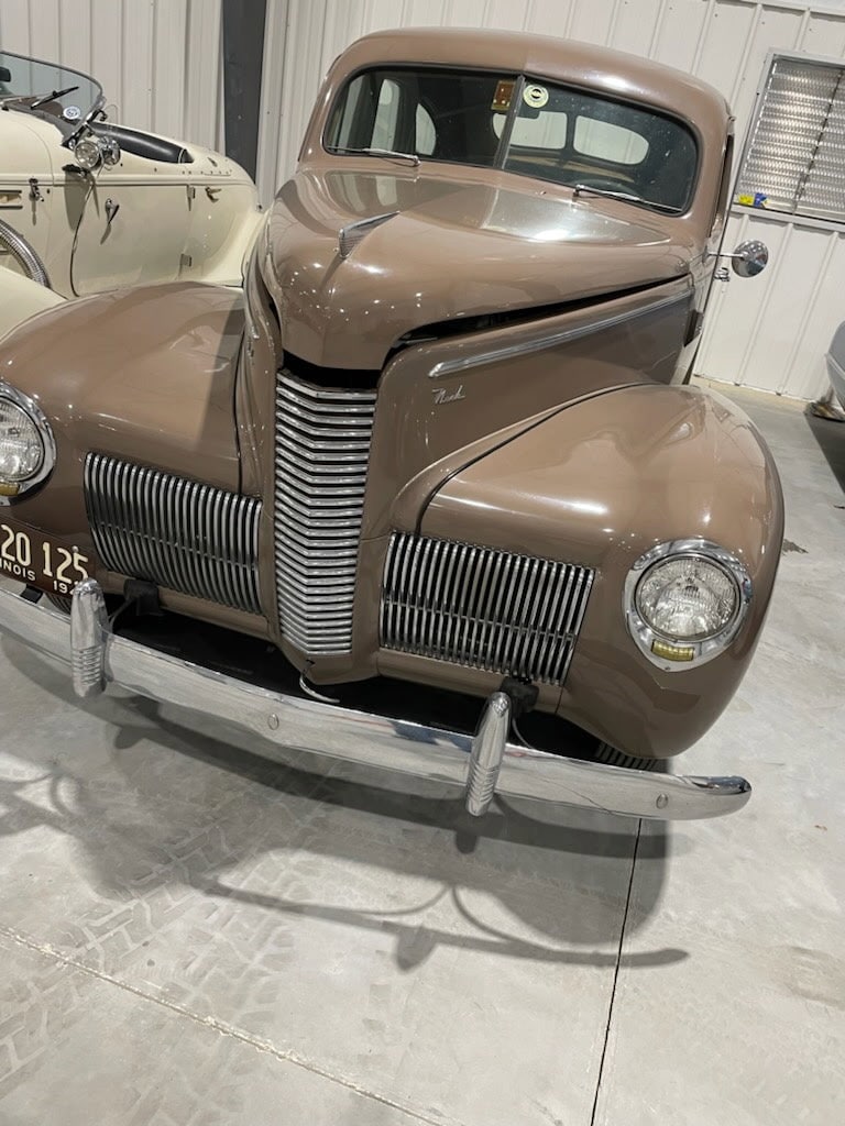 1940 Nash Lafayette 1