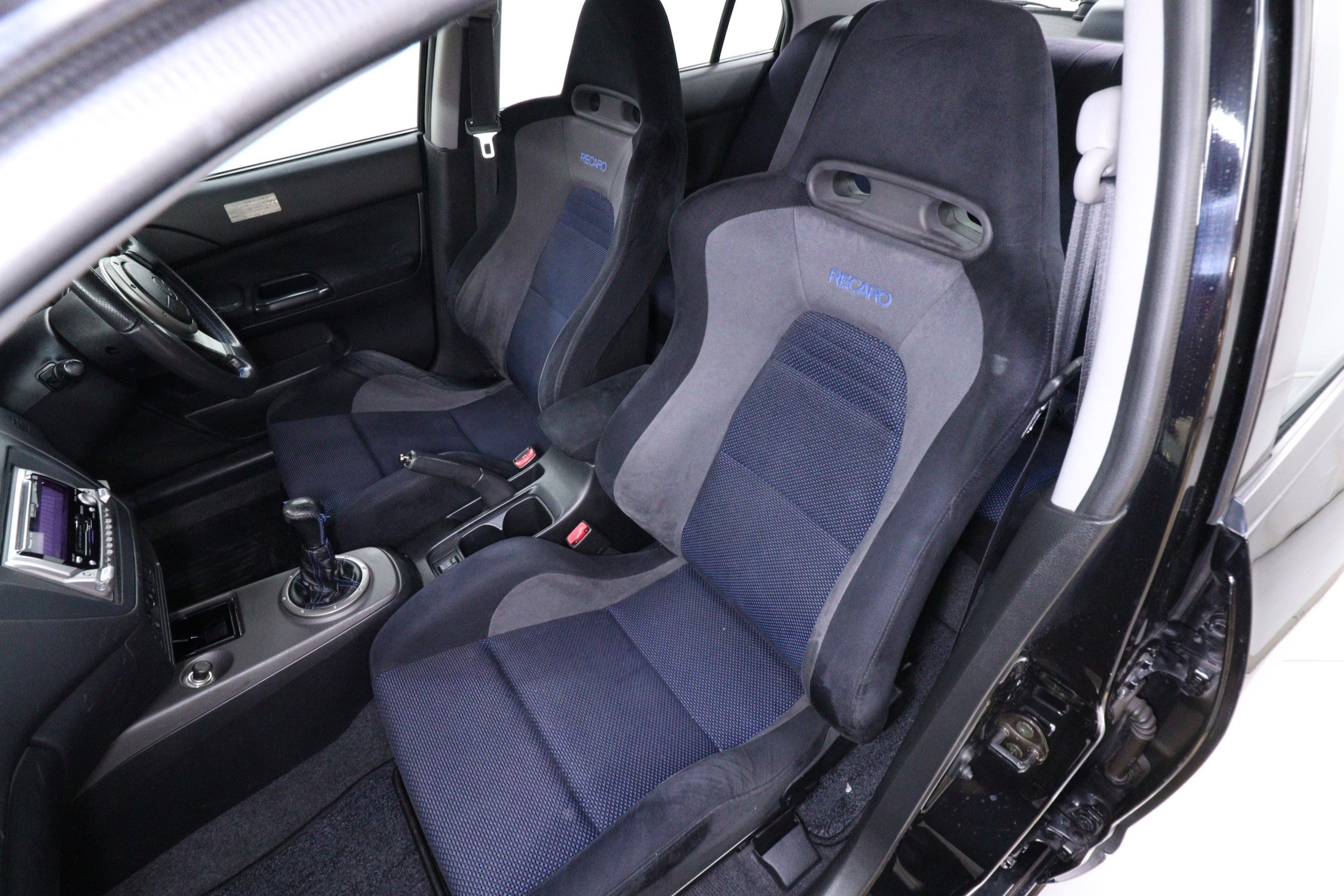 2001 Mitsubishi Lancer 17