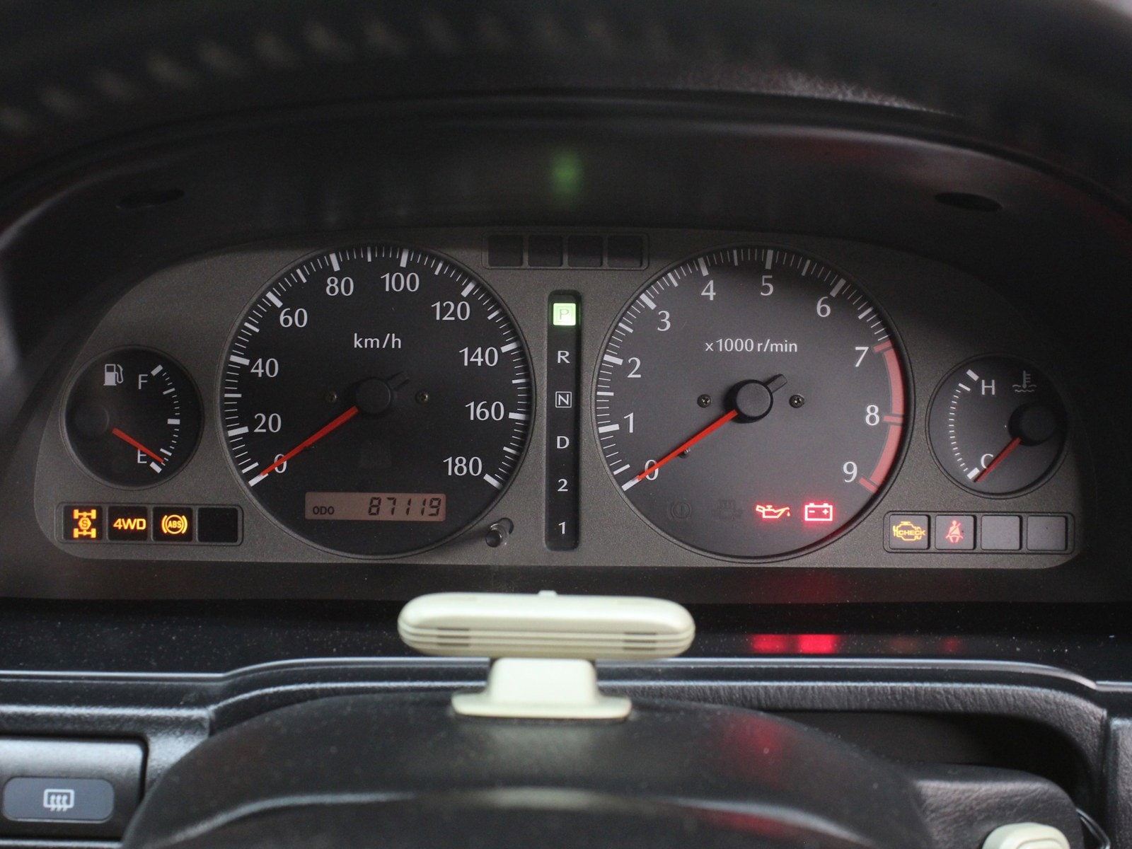 1997 Nissan Stagea 11