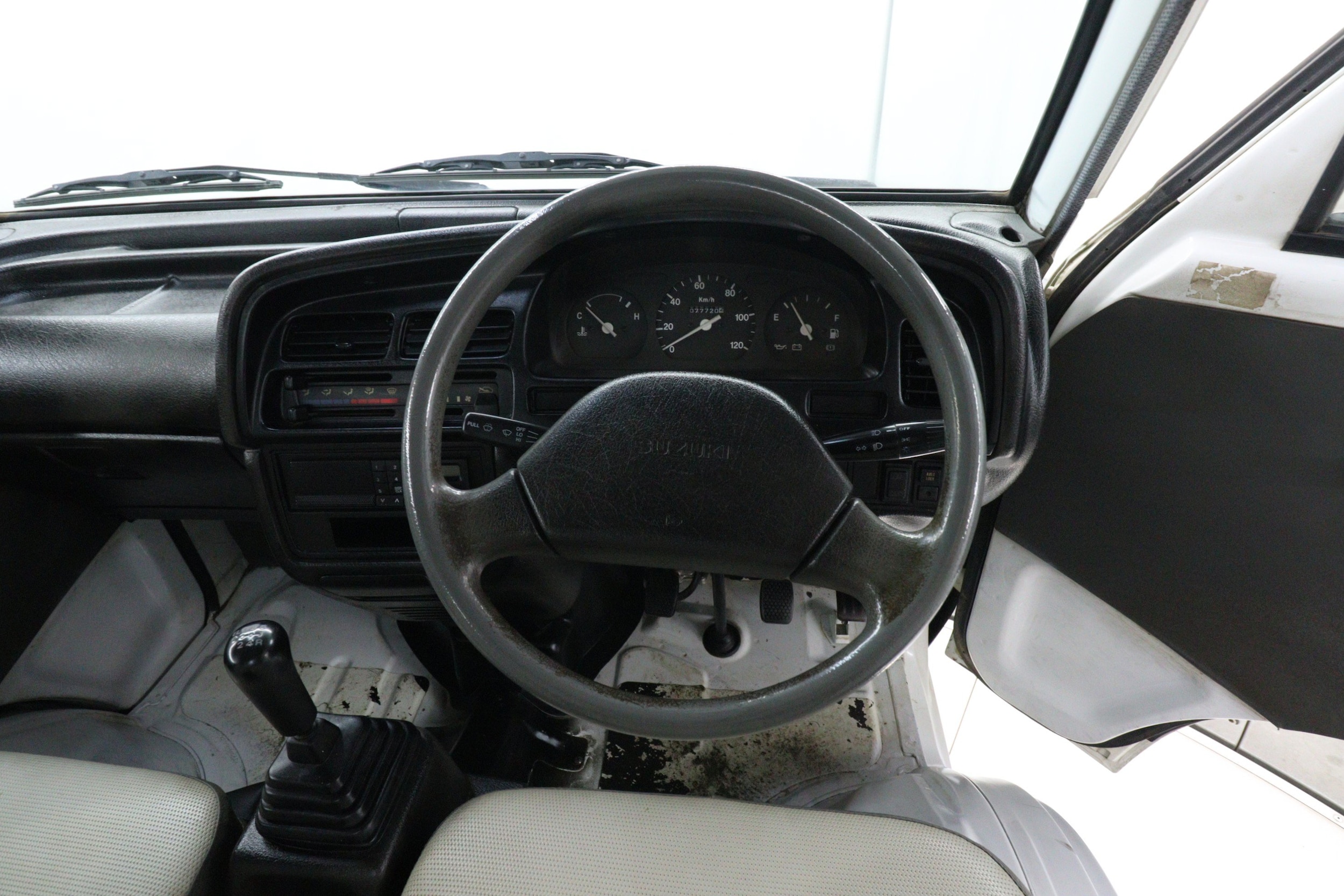 1997 Suzuki Carry 10