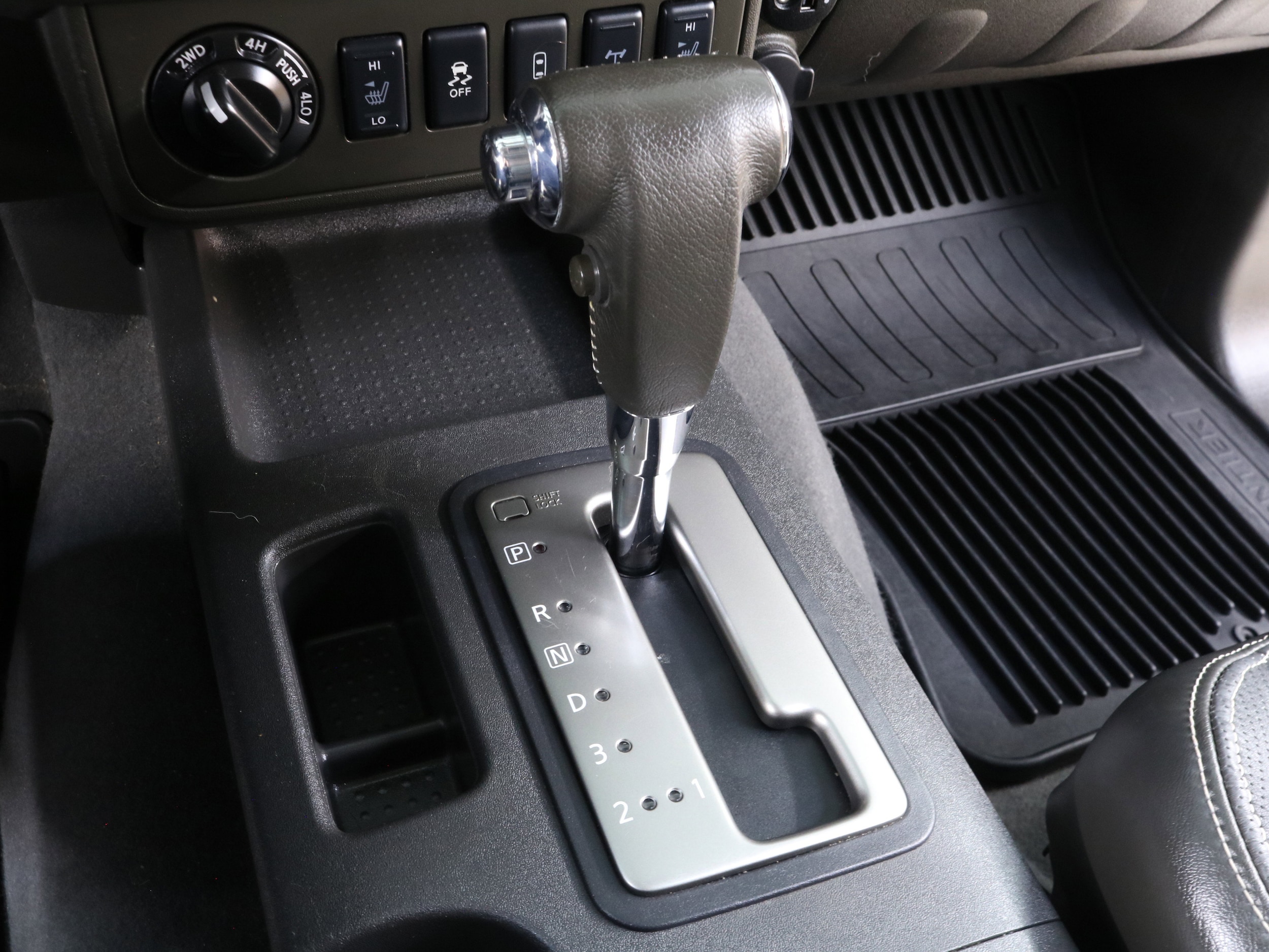 2019 Nissan Frontier 14