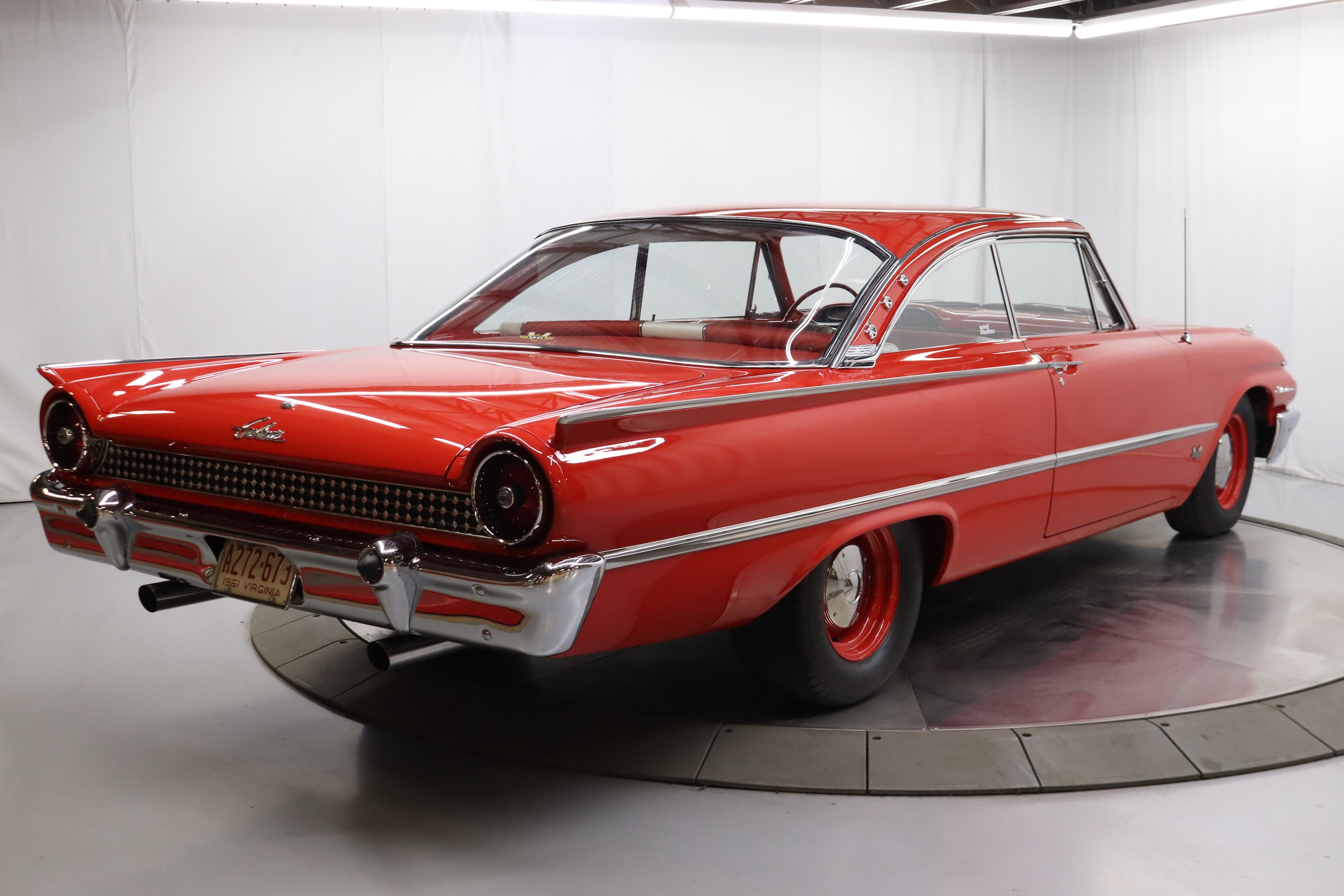 1961 Ford Galaxie 14
