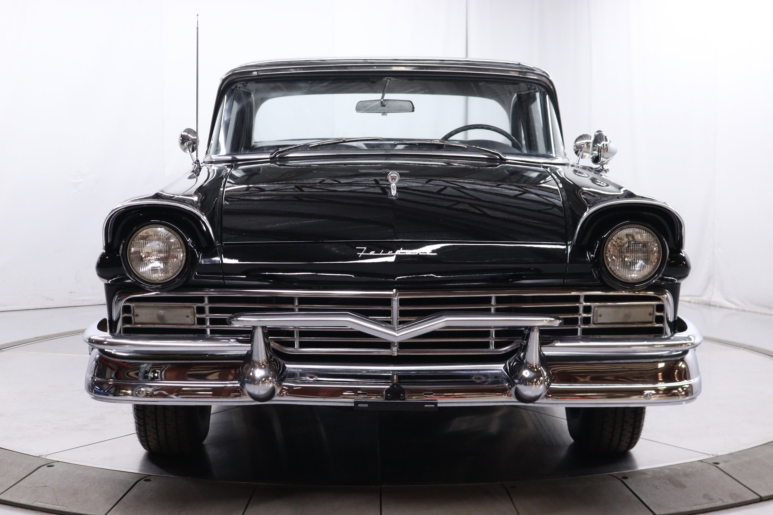 1957 Ford Fairlane 3