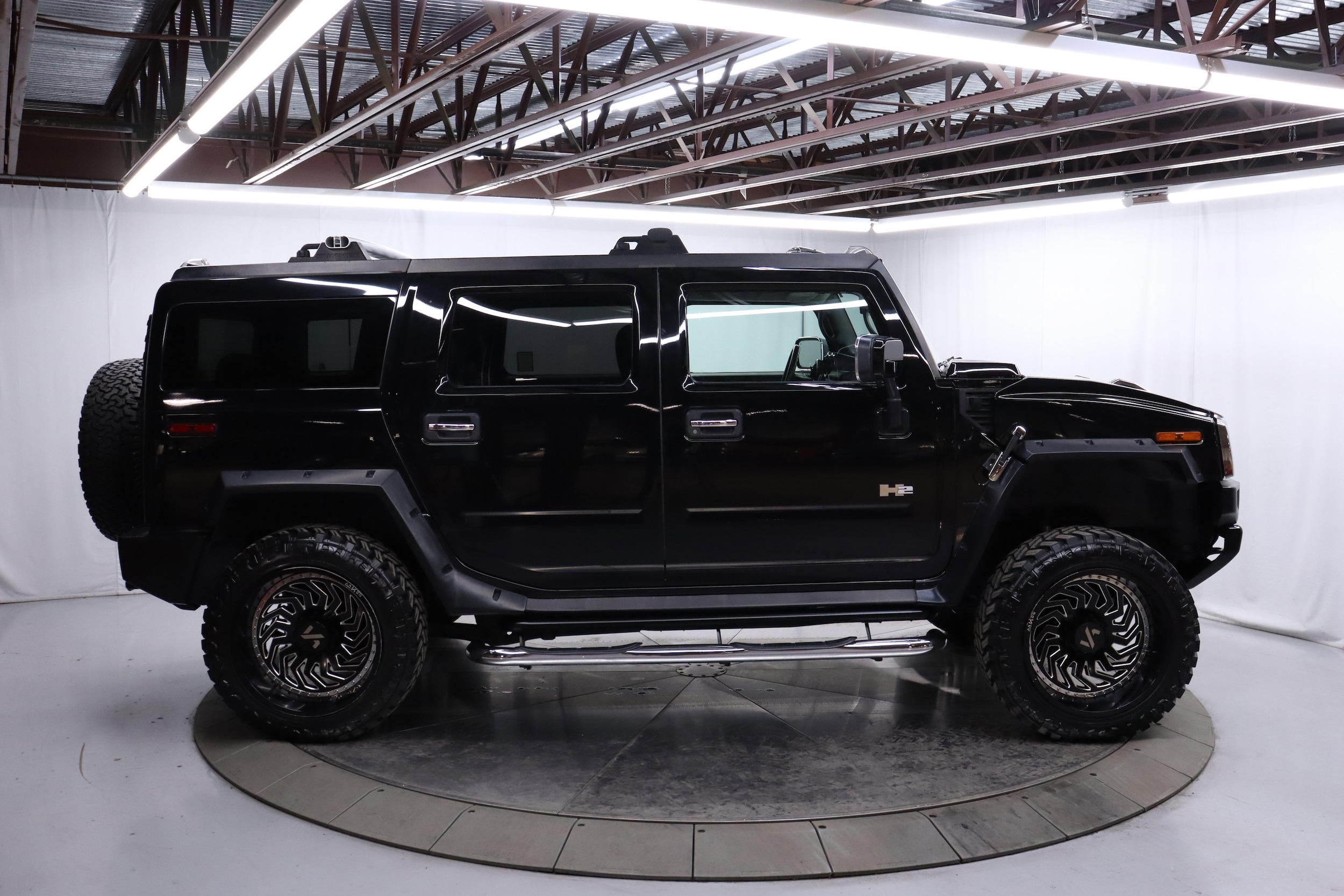 2005 HUMMER H2 10