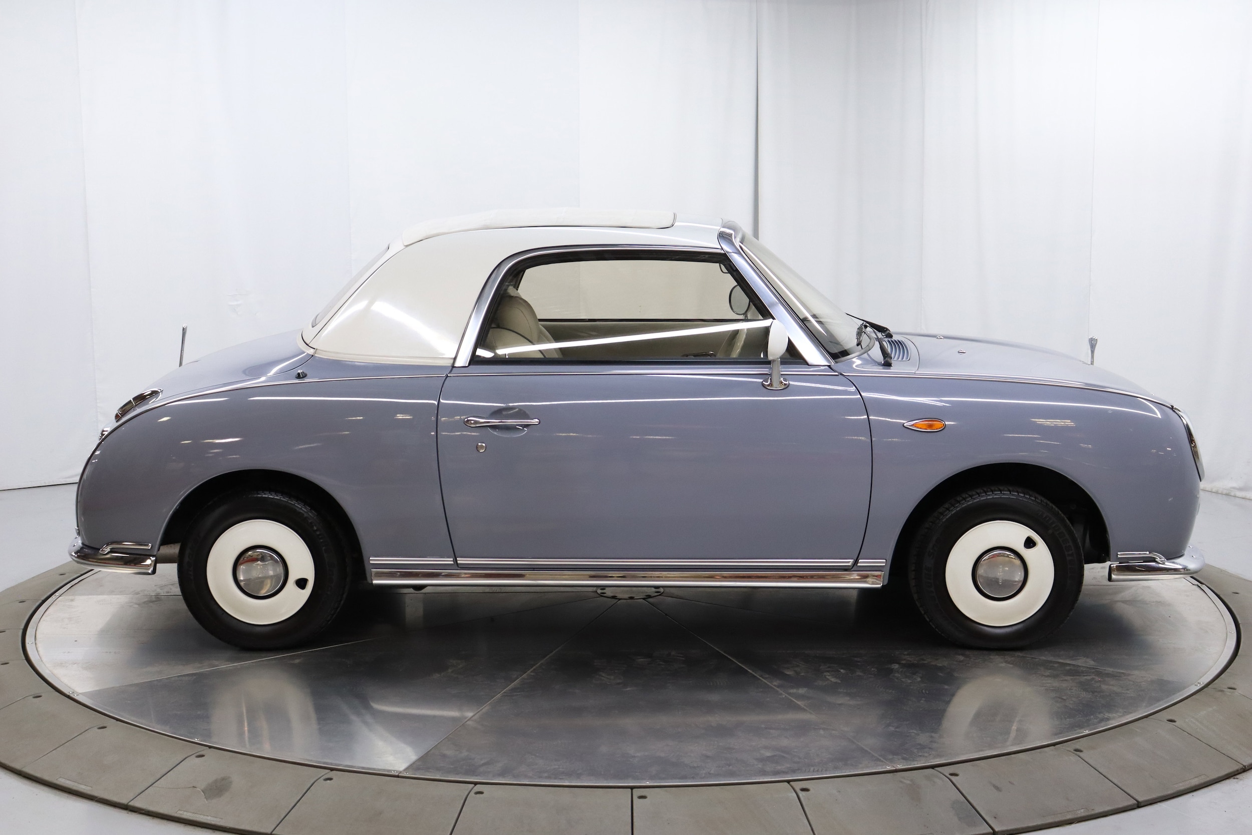 1991 Nissan Figaro 10