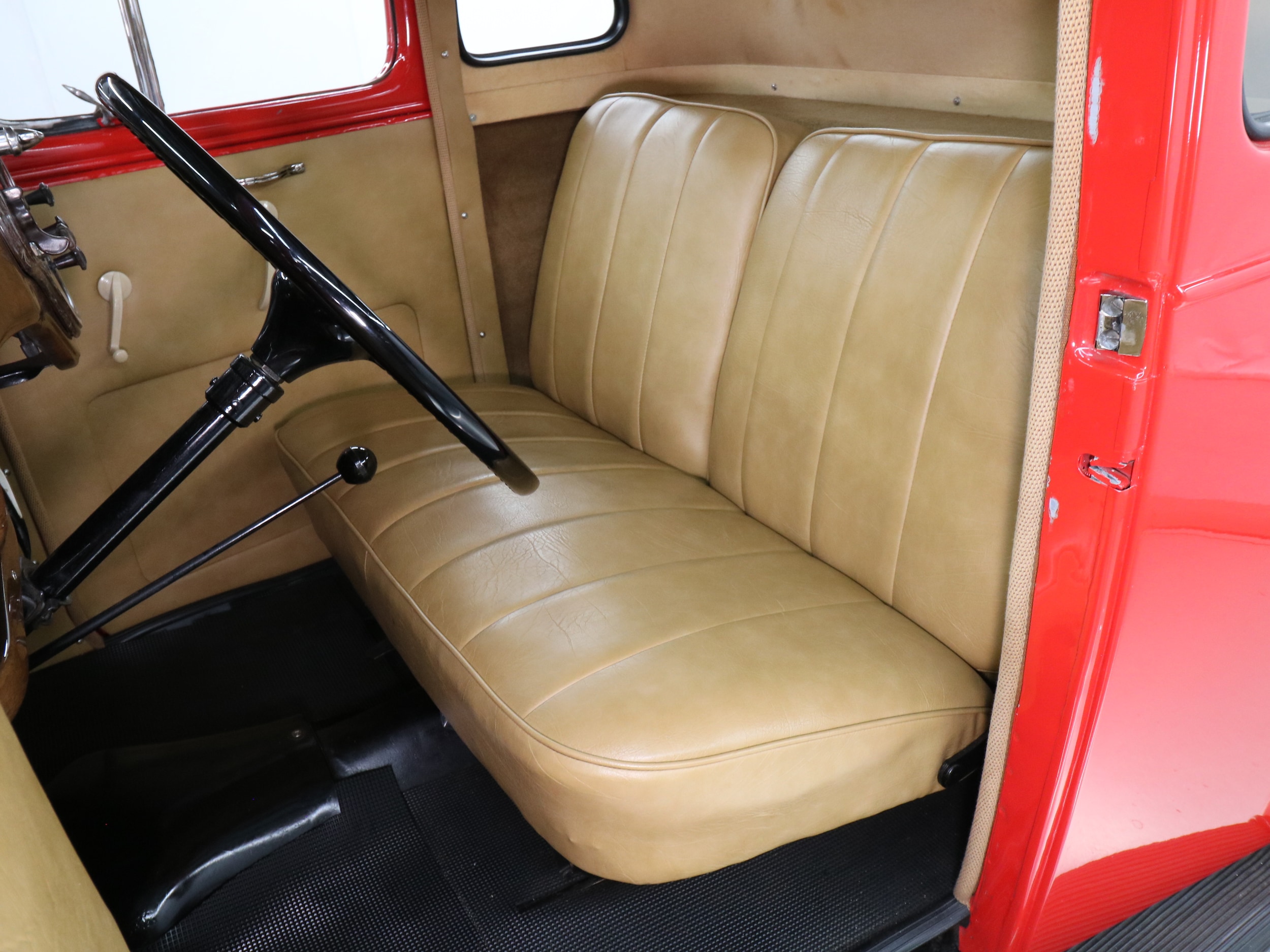 1950 Ford Anglia 16