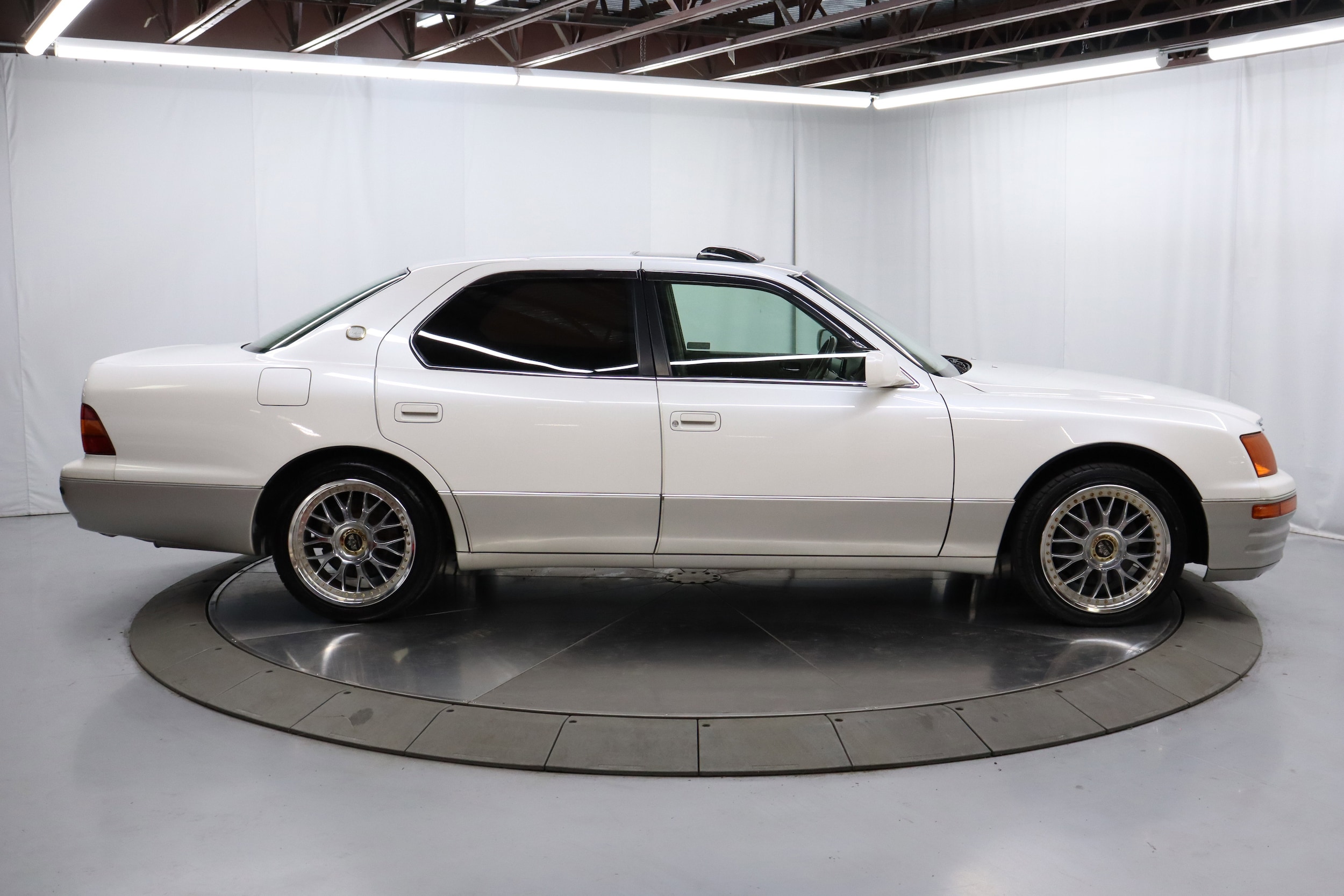 1994 Toyota Celsior 8