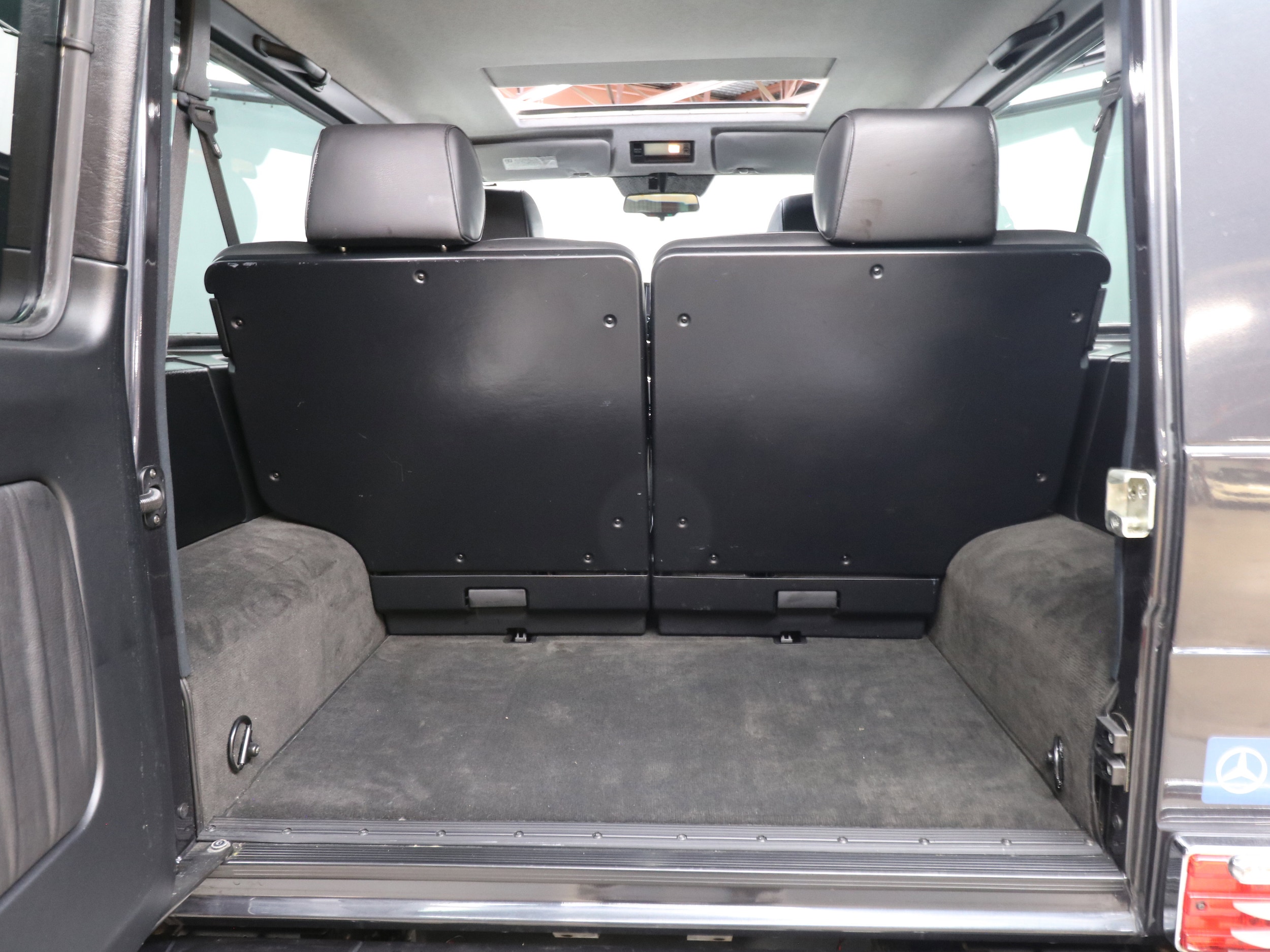1995 Mercedes-Benz G320 26
