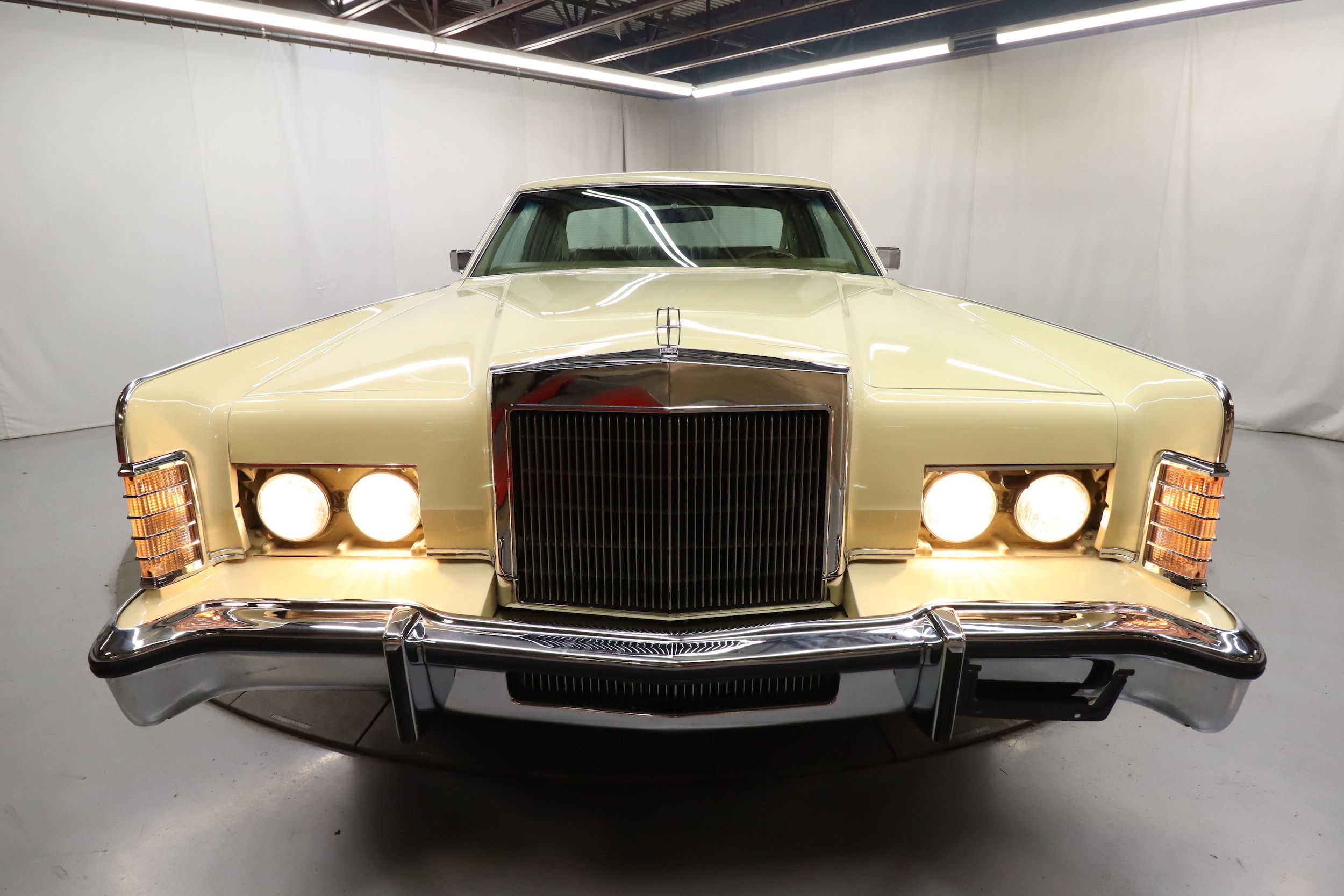 1978 Lincoln Town Car 11