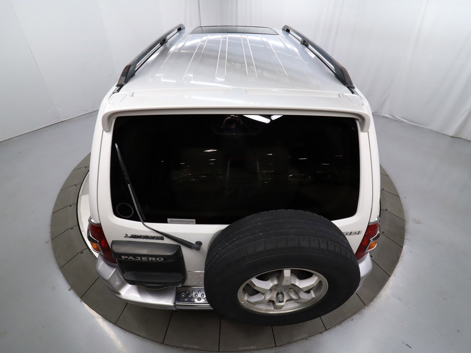 1999 Mitsubishi Pajero 45