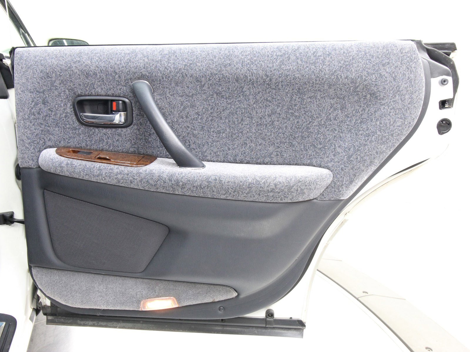 1997 Toyota Crown 25