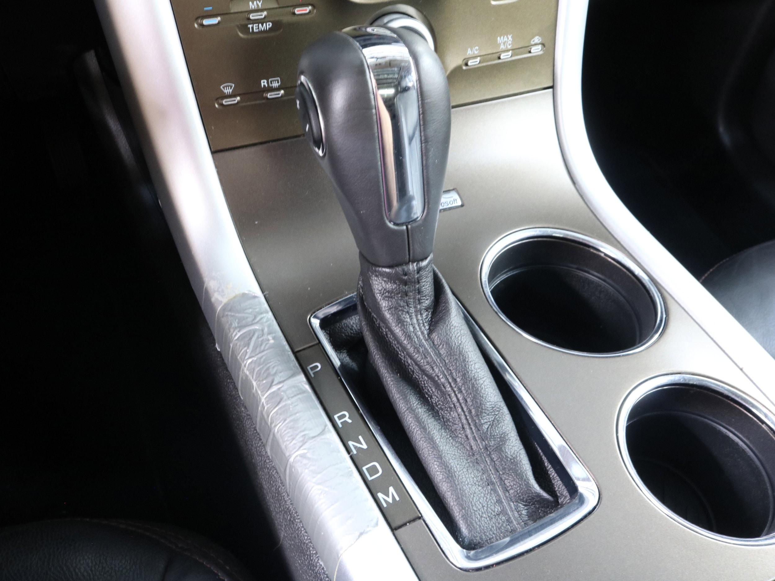 2011 Ford Edge 14