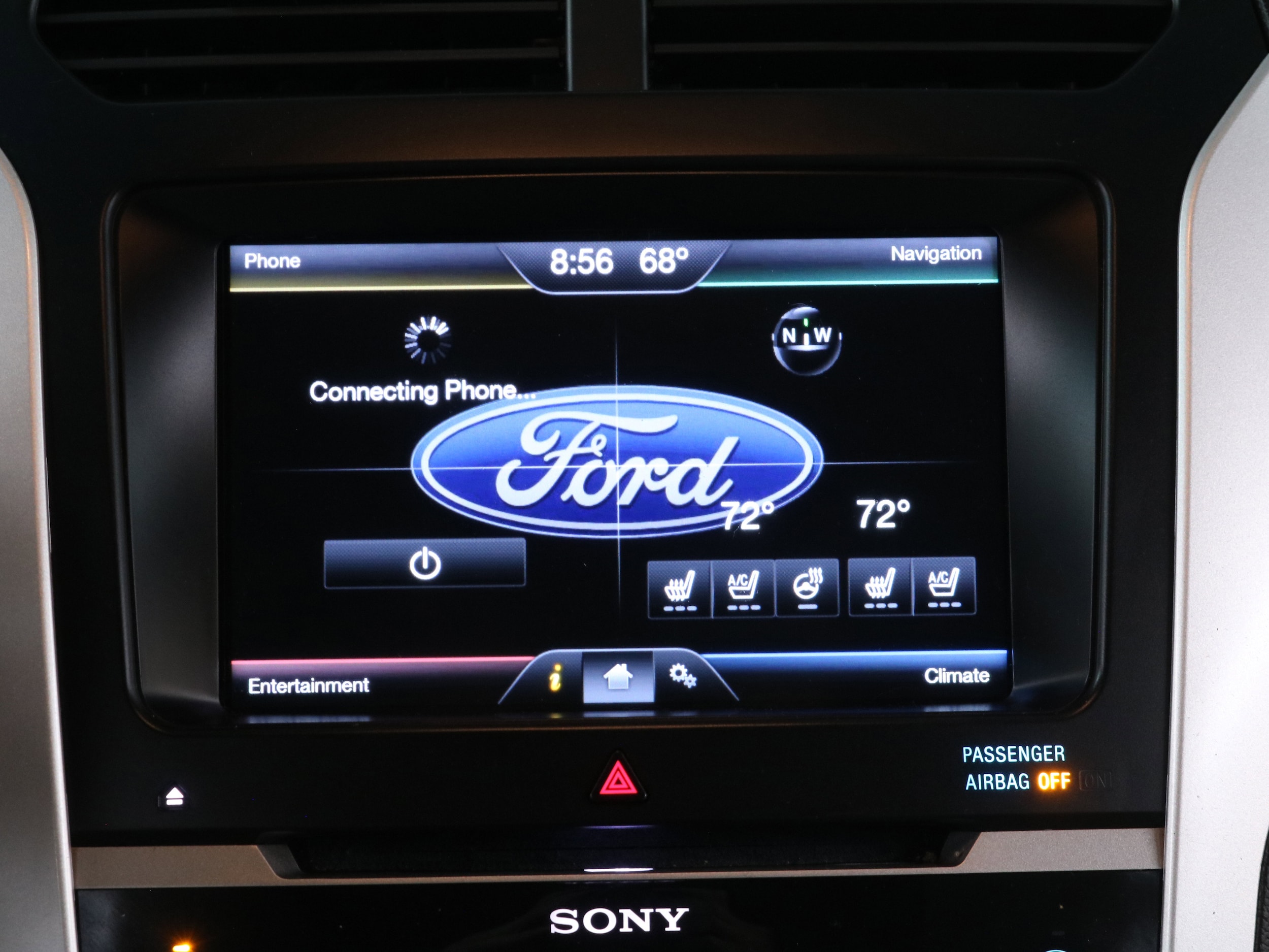 2015 Ford Explorer 12