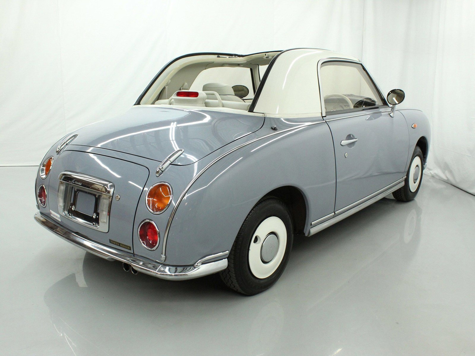 1992 Nissan Figaro 10