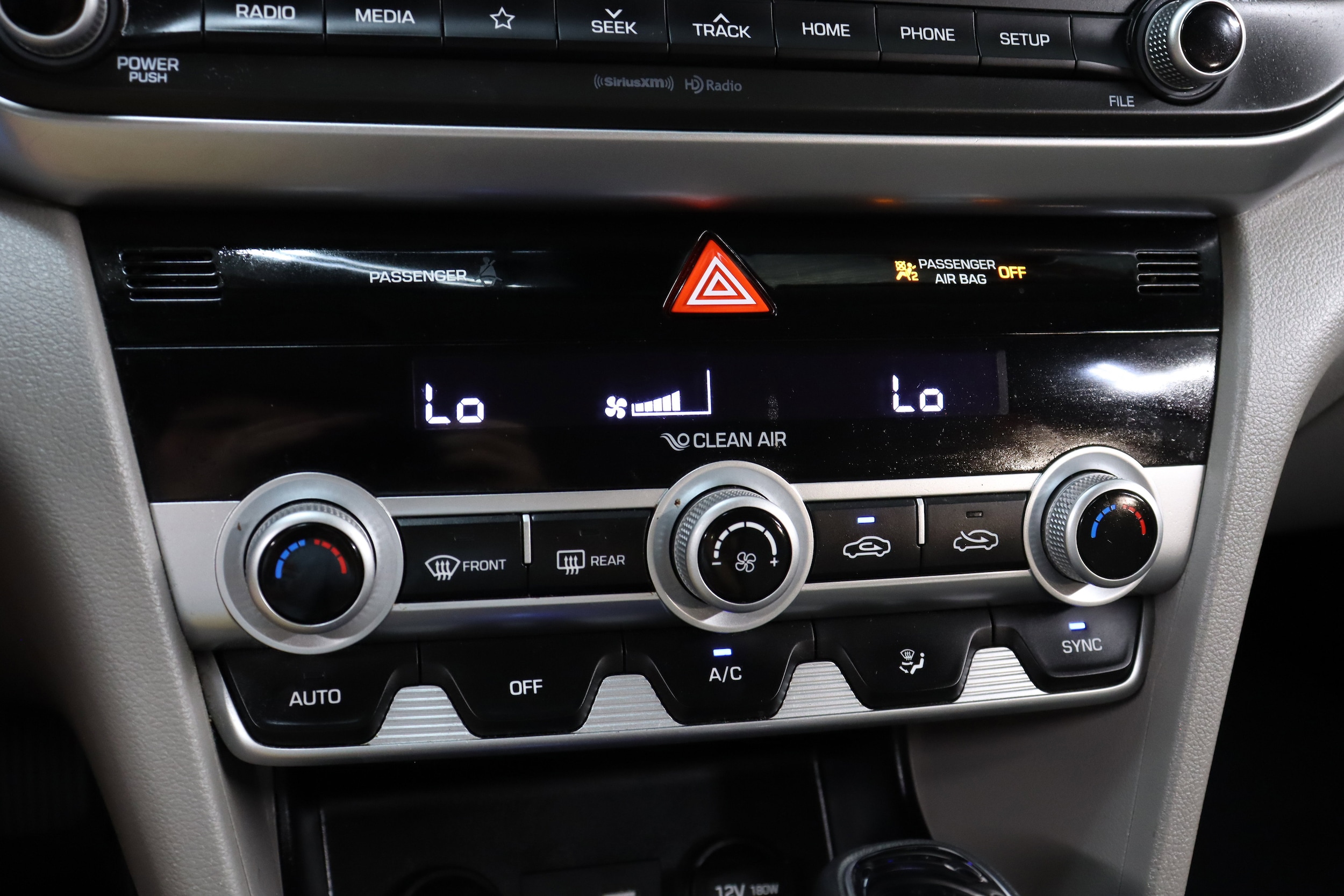 2020 Hyundai Elantra 13