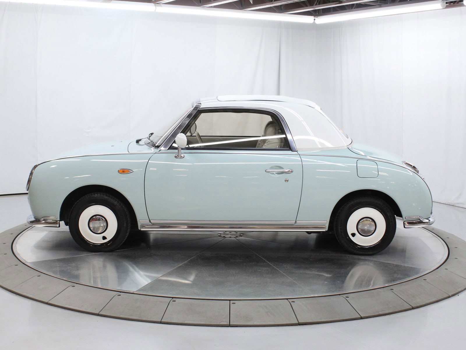 1991 Nissan Figaro 4